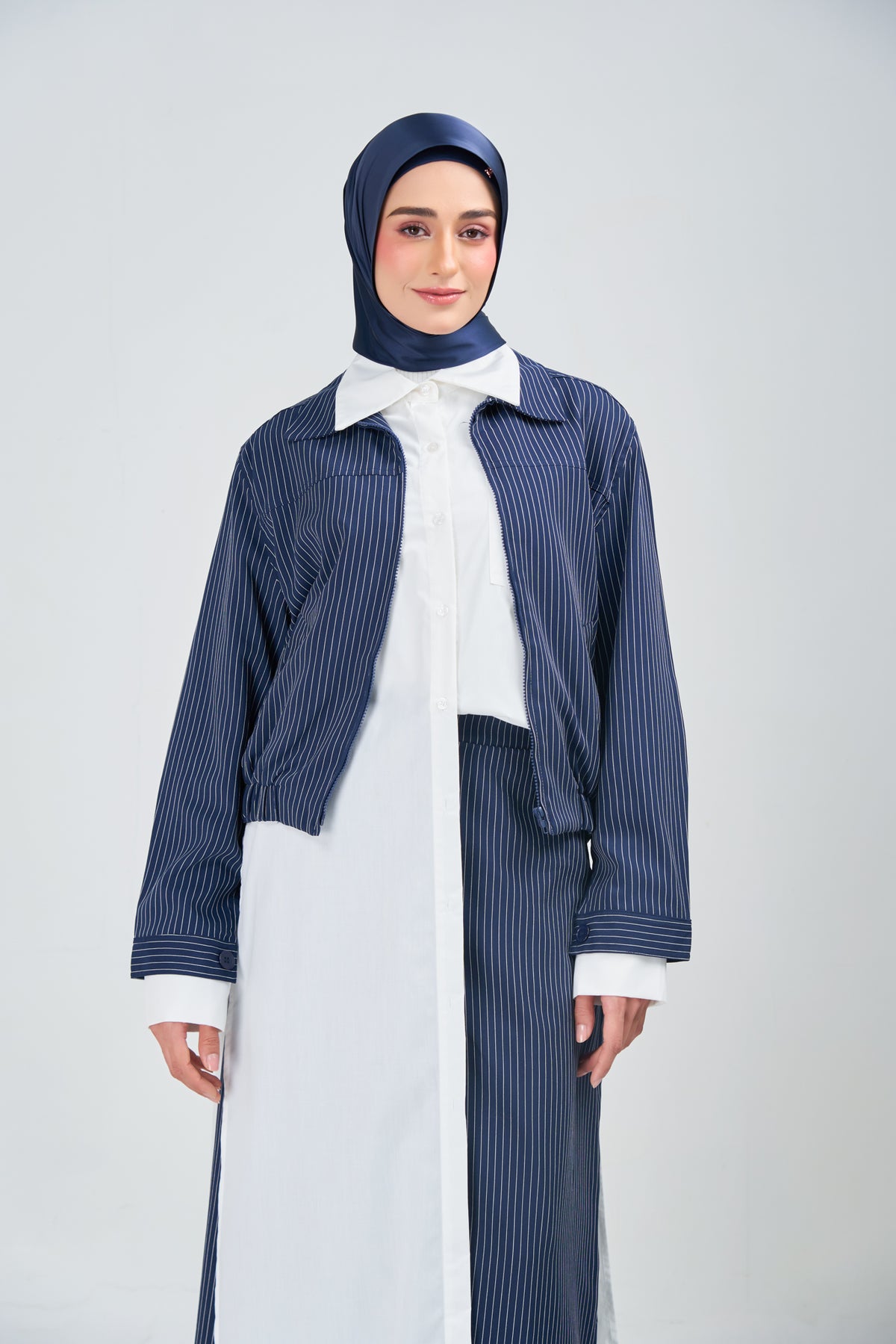 HoodX Luxe in Navy