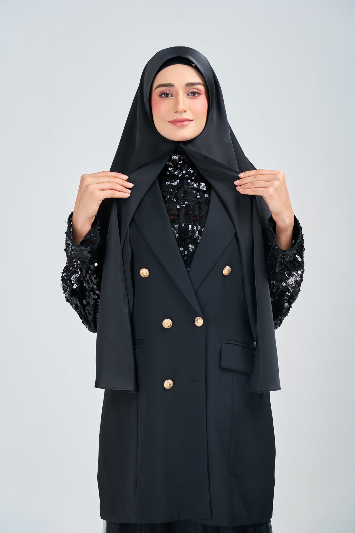 HoodX⁺Plus Luxe in Raven Black