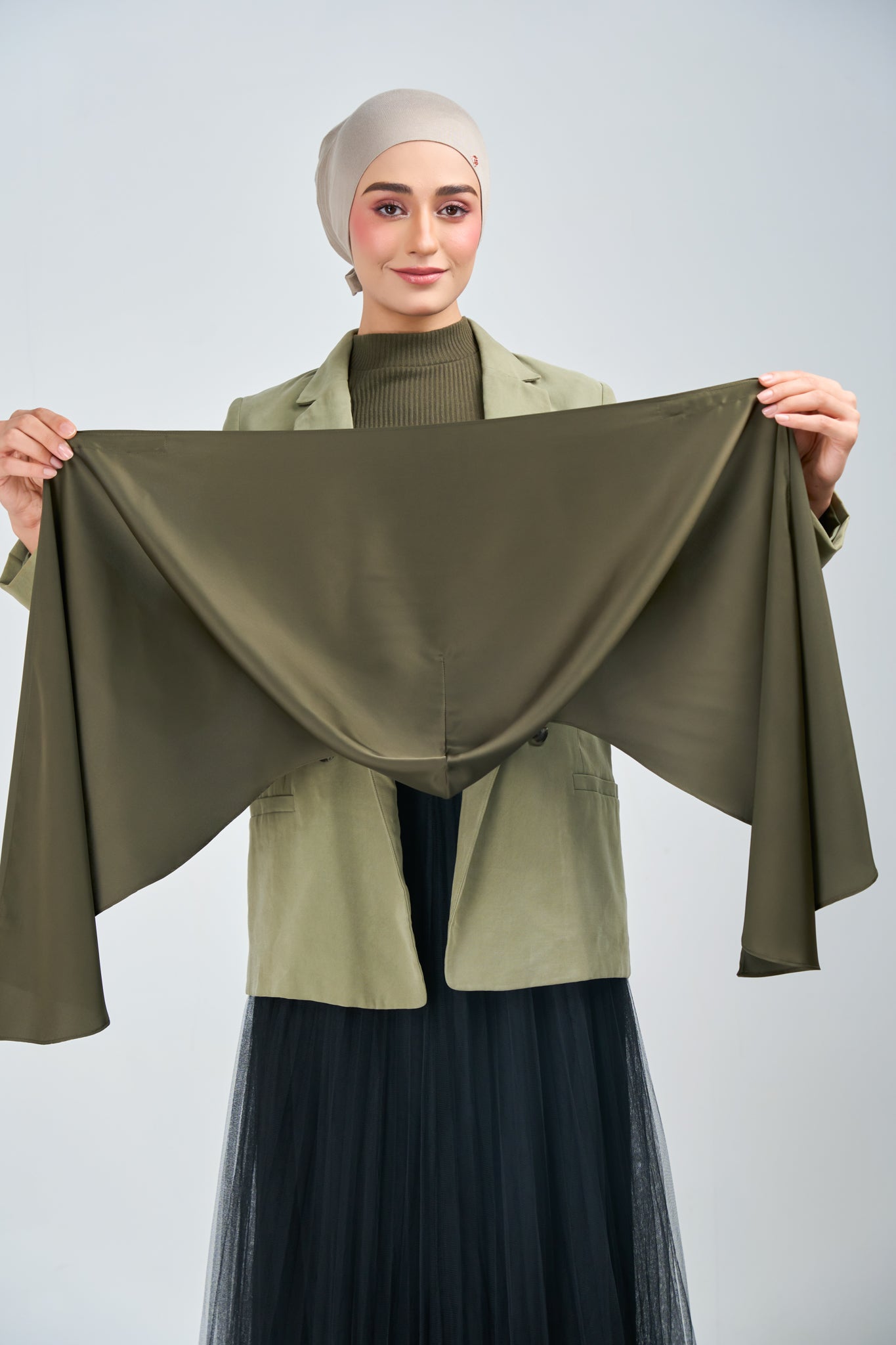 HoodX Luxe in Terra Olive