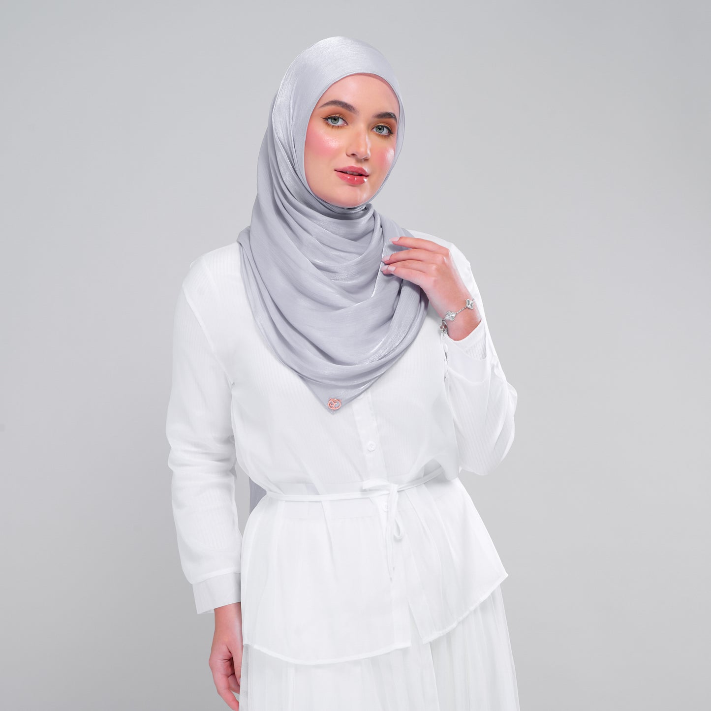 Dolce Raia in Grey Yg Purple