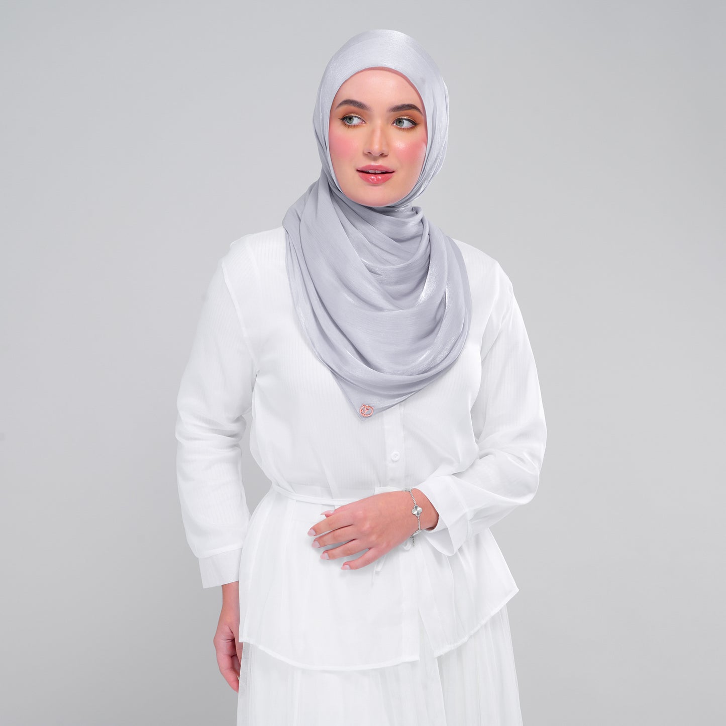 Dolce Raia in Grey Yg Purple