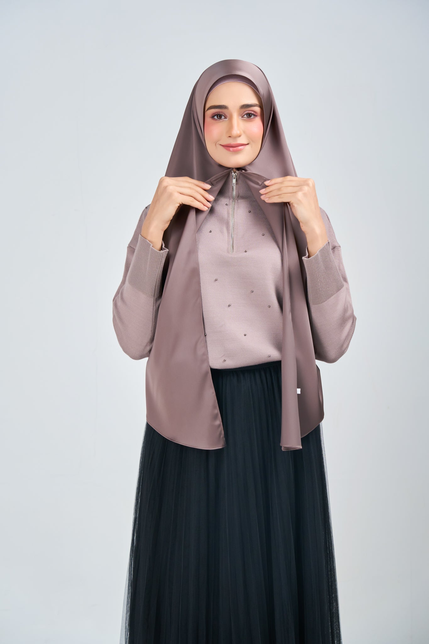 HoodX⁺Plus Luxe in Truffle