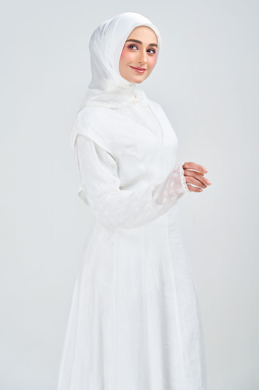 HoodX Luxe in Timeless White