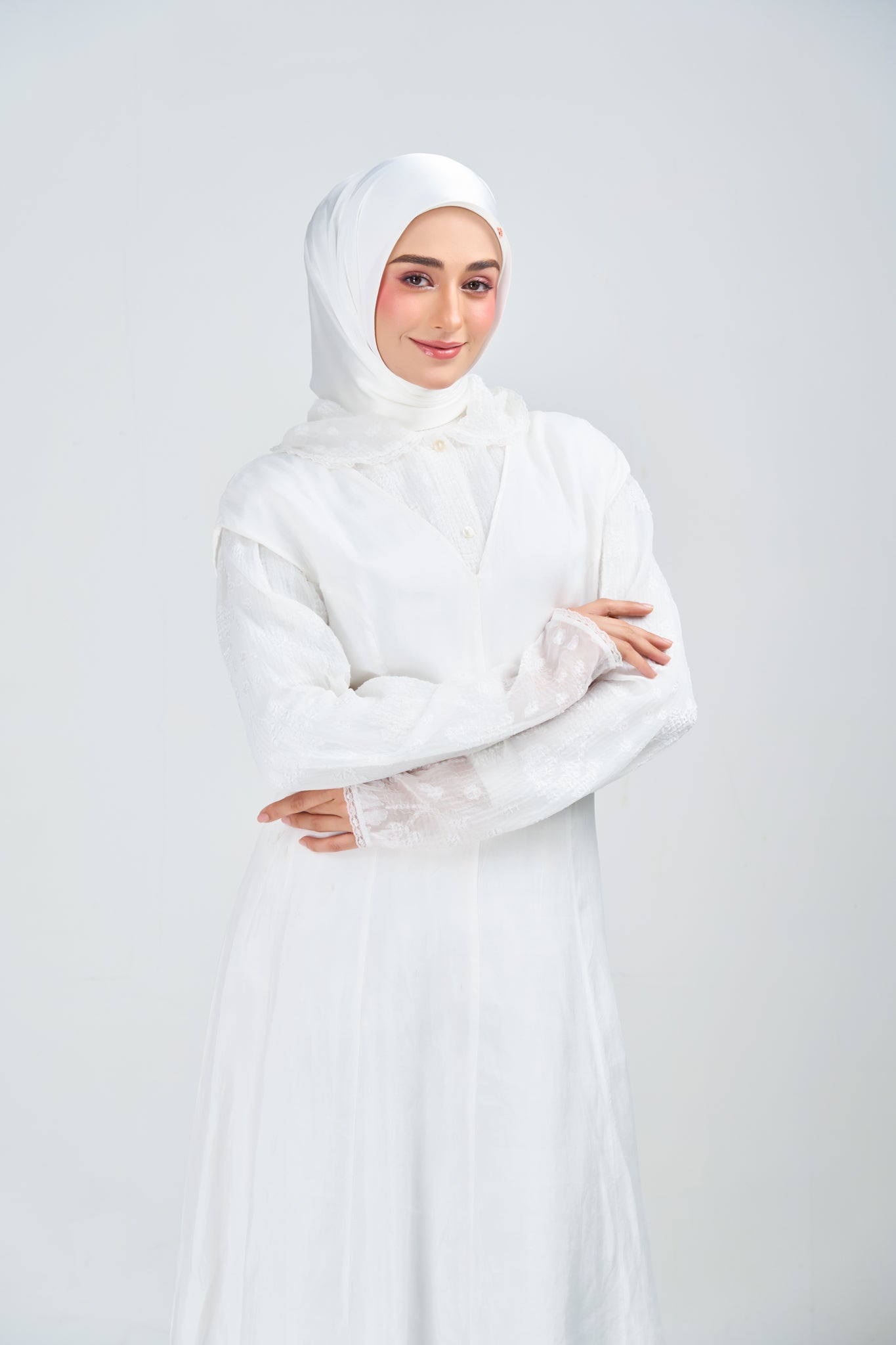 HoodX⁺Plus Luxe in Timeless White