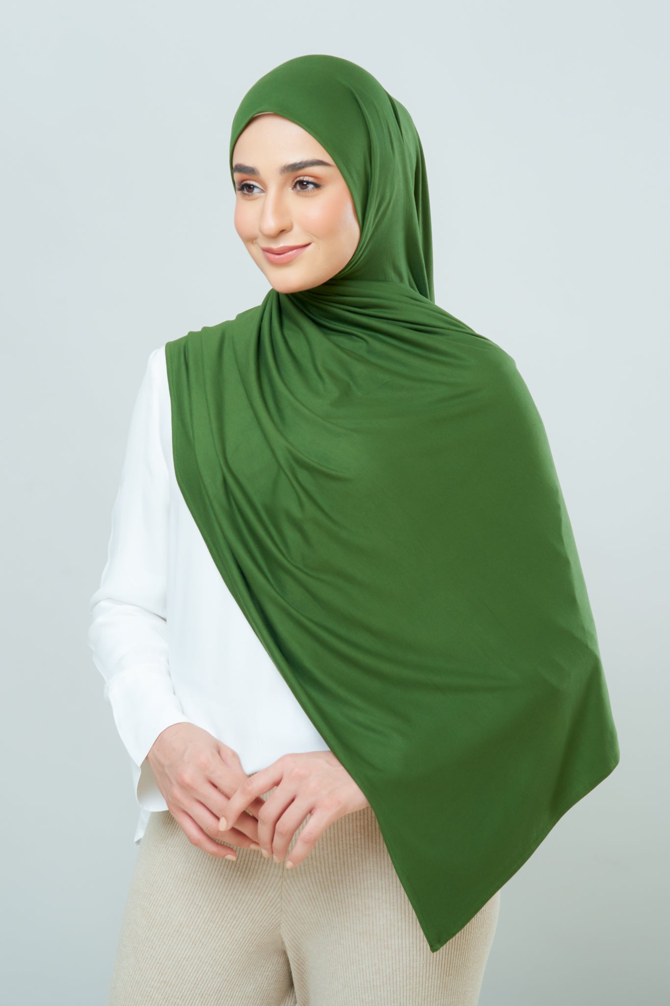 Cozy Shawl in Green