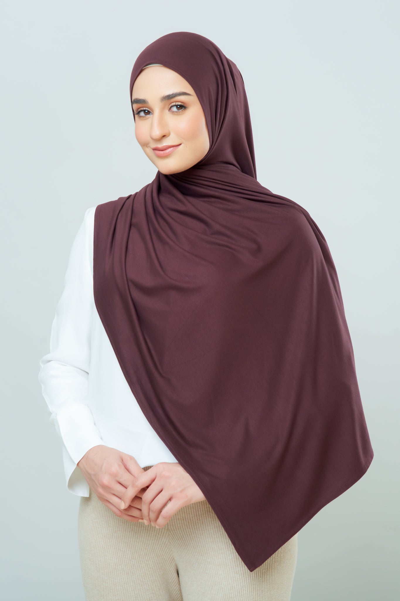 Cozy Shawl in Chocolate