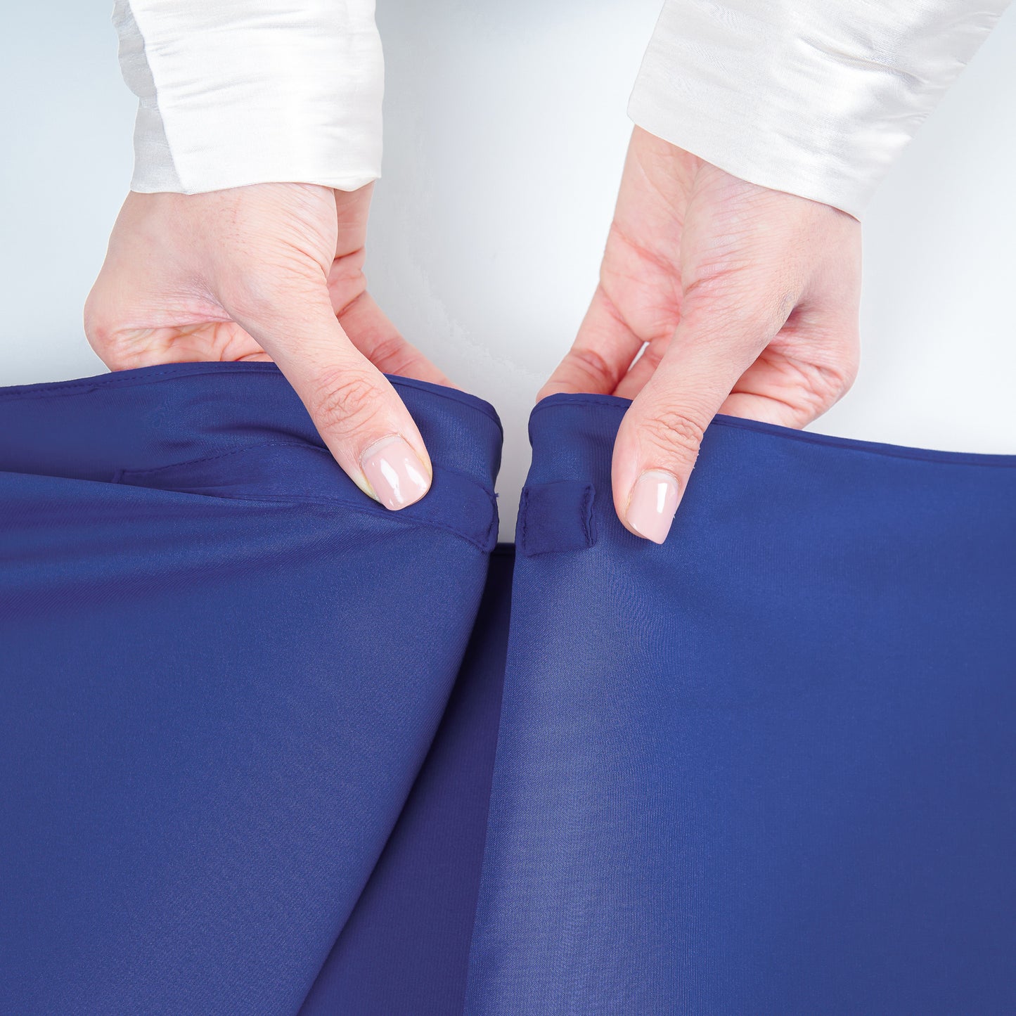 Adelia Magnet Series in Royal Blue