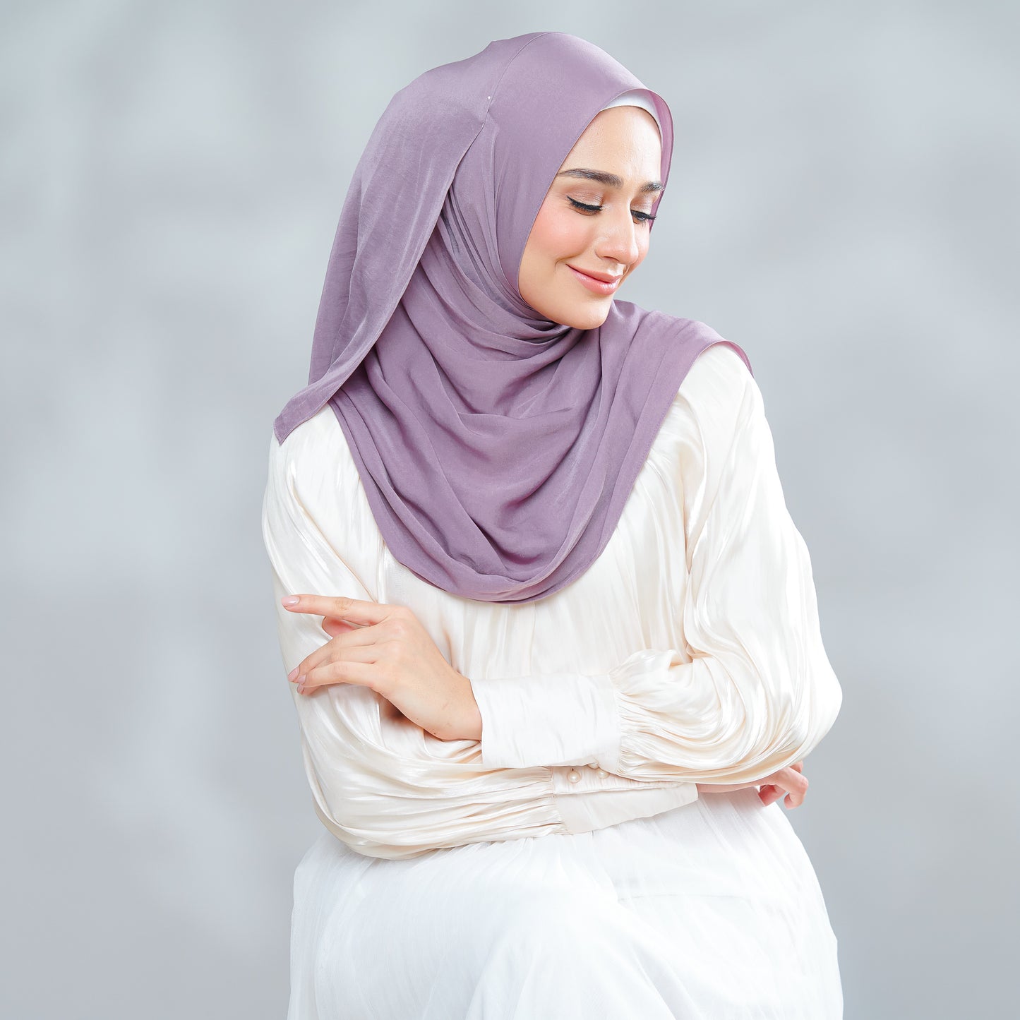 Eden Magnet Series in Deep Lavender