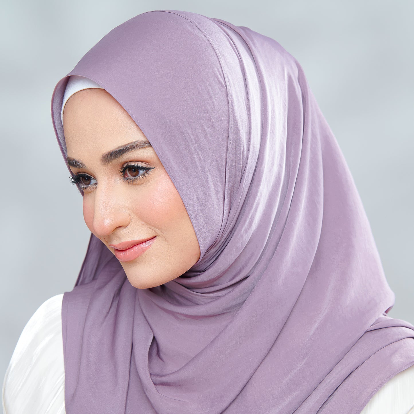 Eden Magnet Series in Deep Lavender