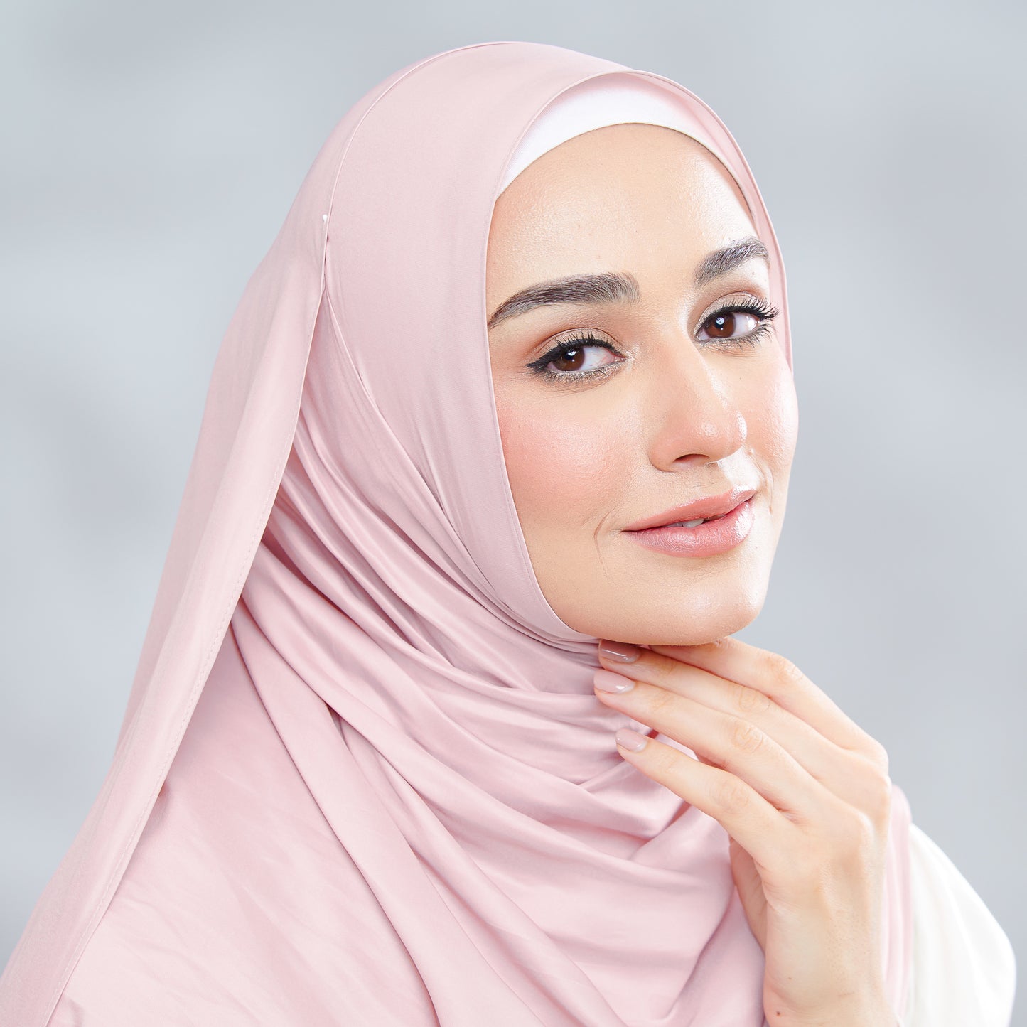 Eden Magnet Series in Blush Pink