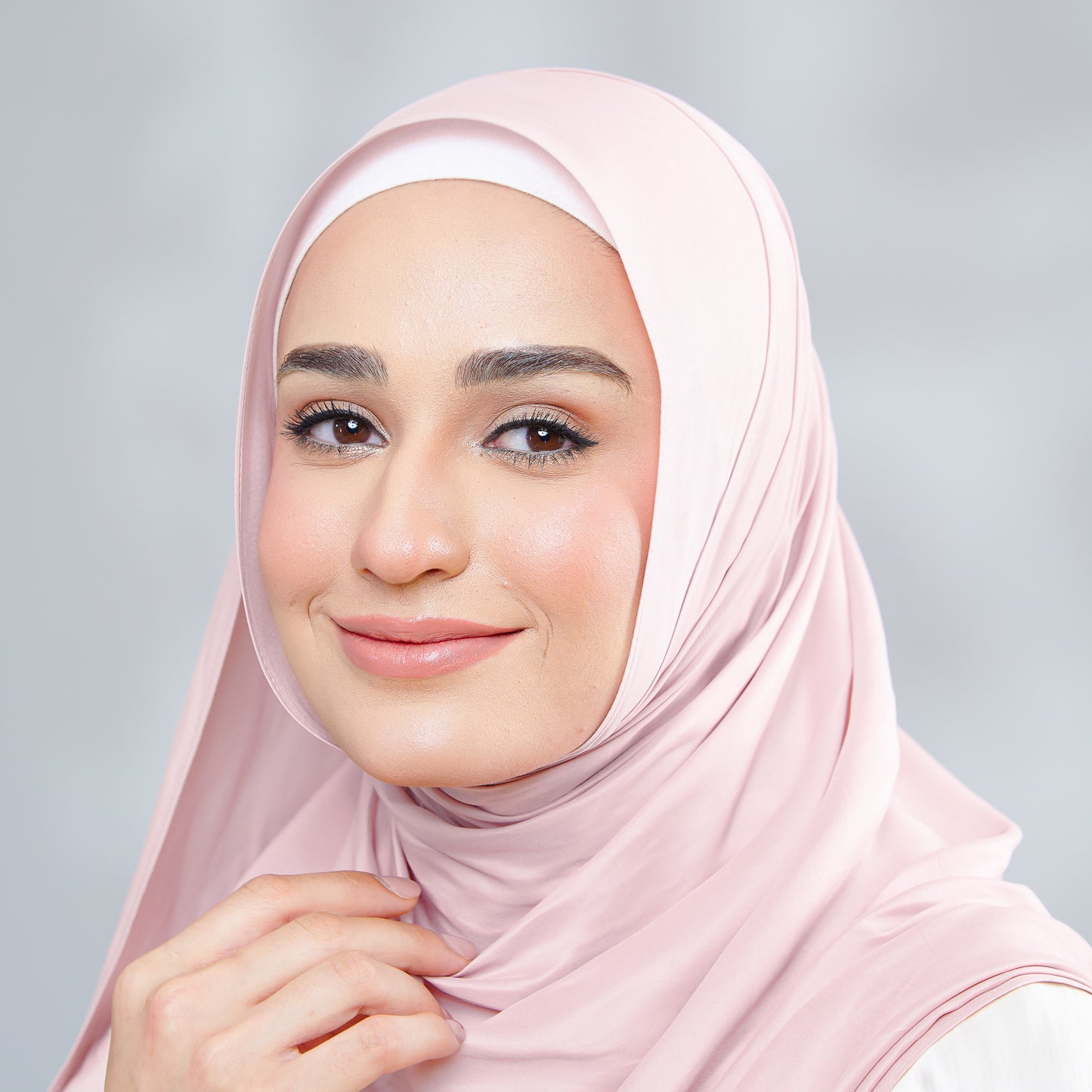 Eden Magnet Series in Blush Pink