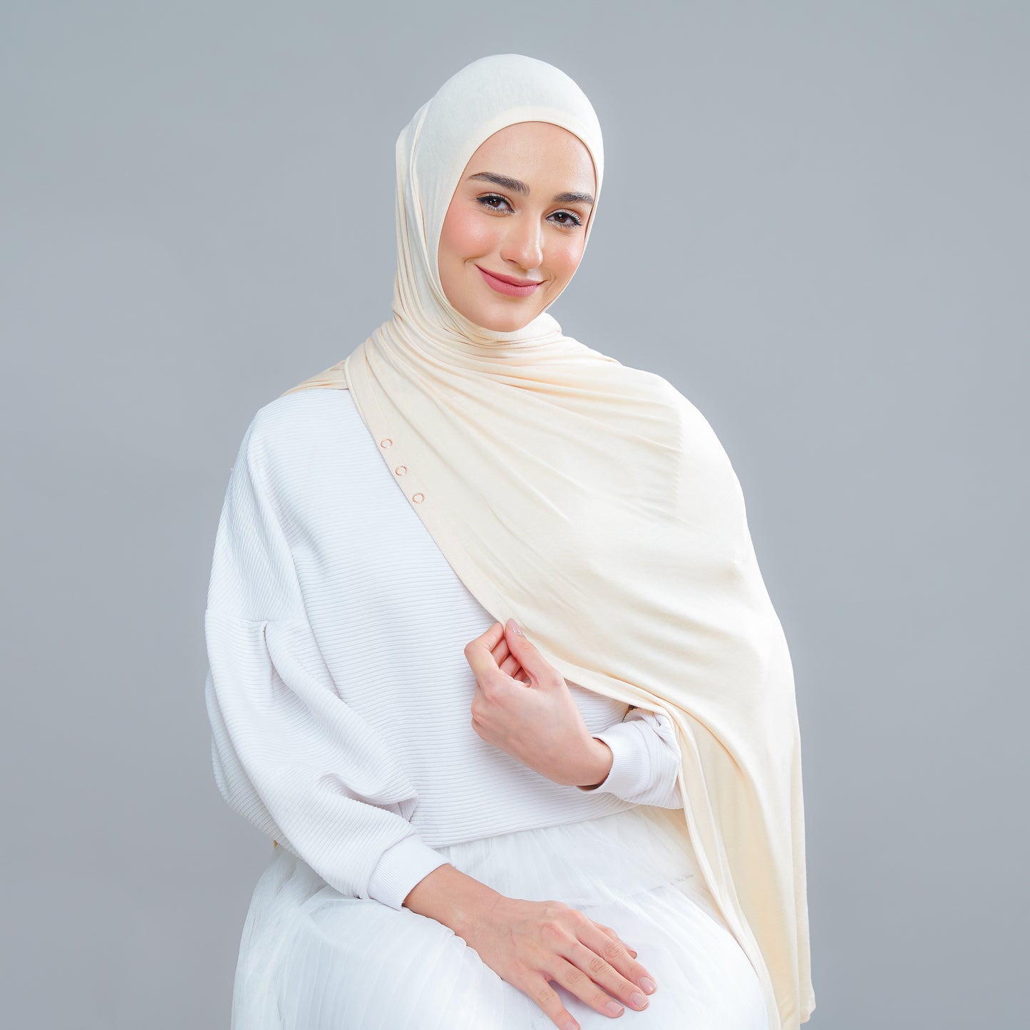 Calla Button Series in Cream