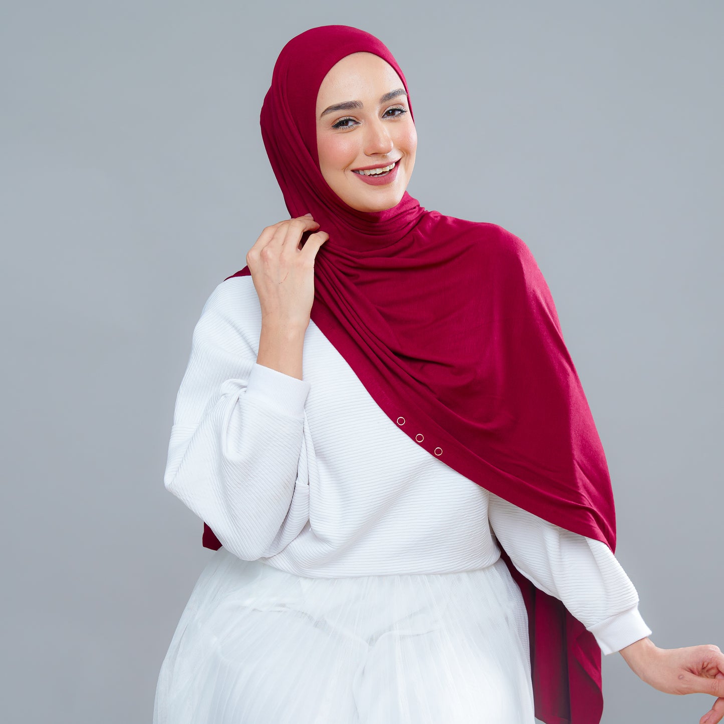 Calla Shawl in Mahagony Red