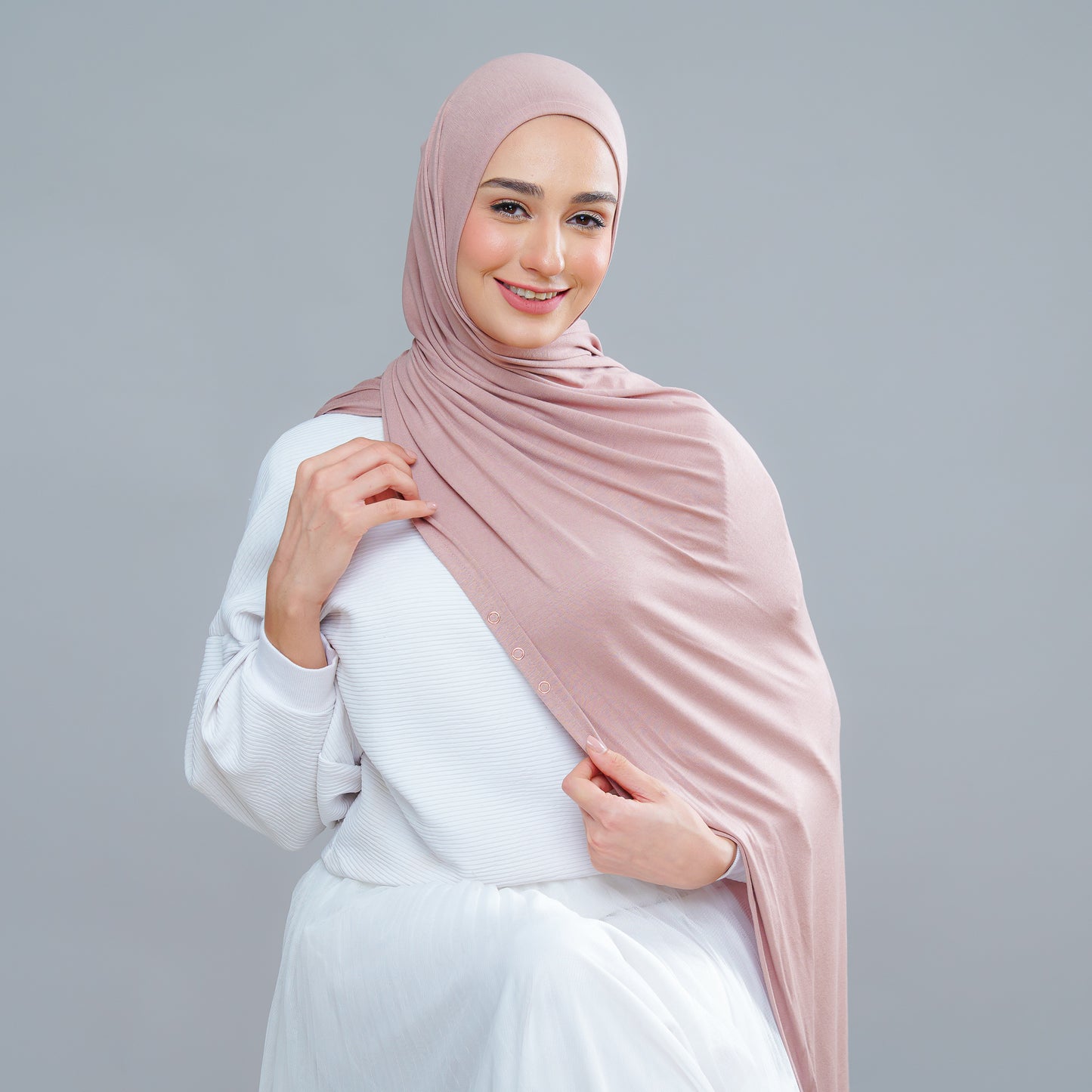 Calla Button Series in Brown Sugar