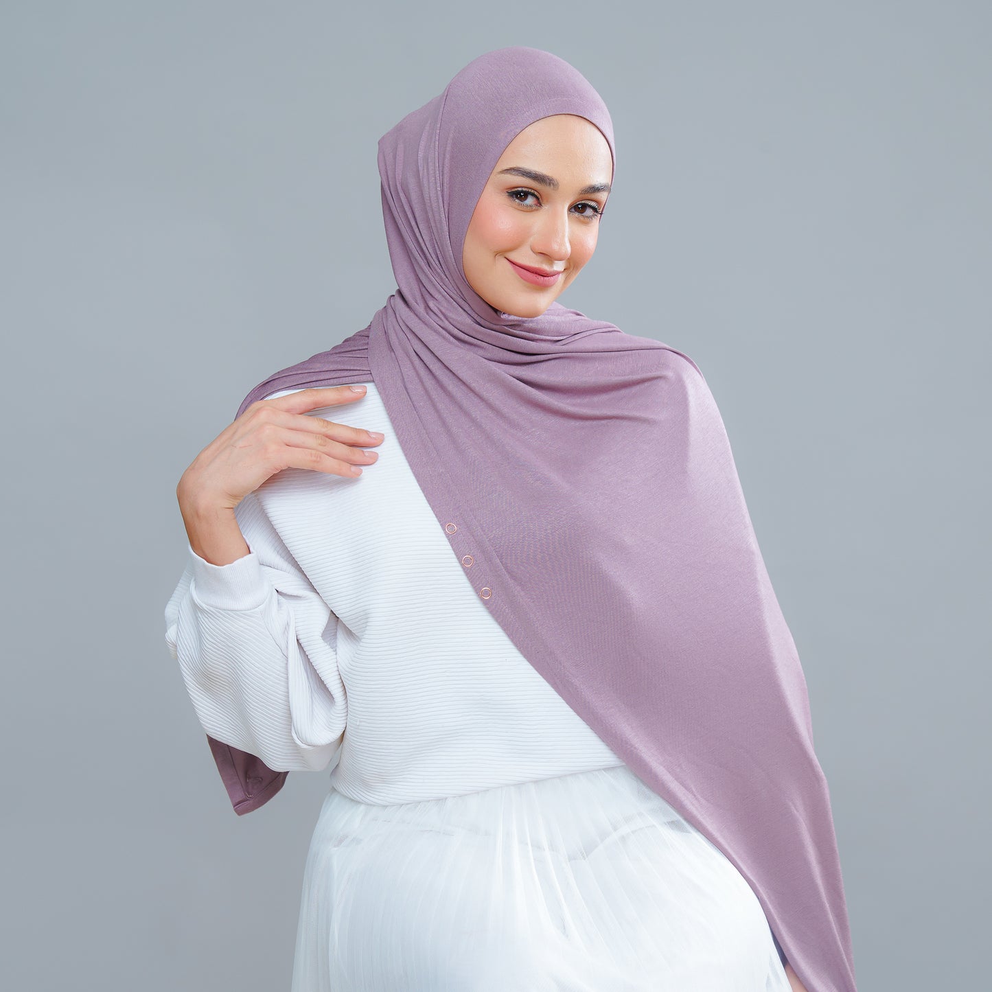 Calla Button Series in Nude Berry