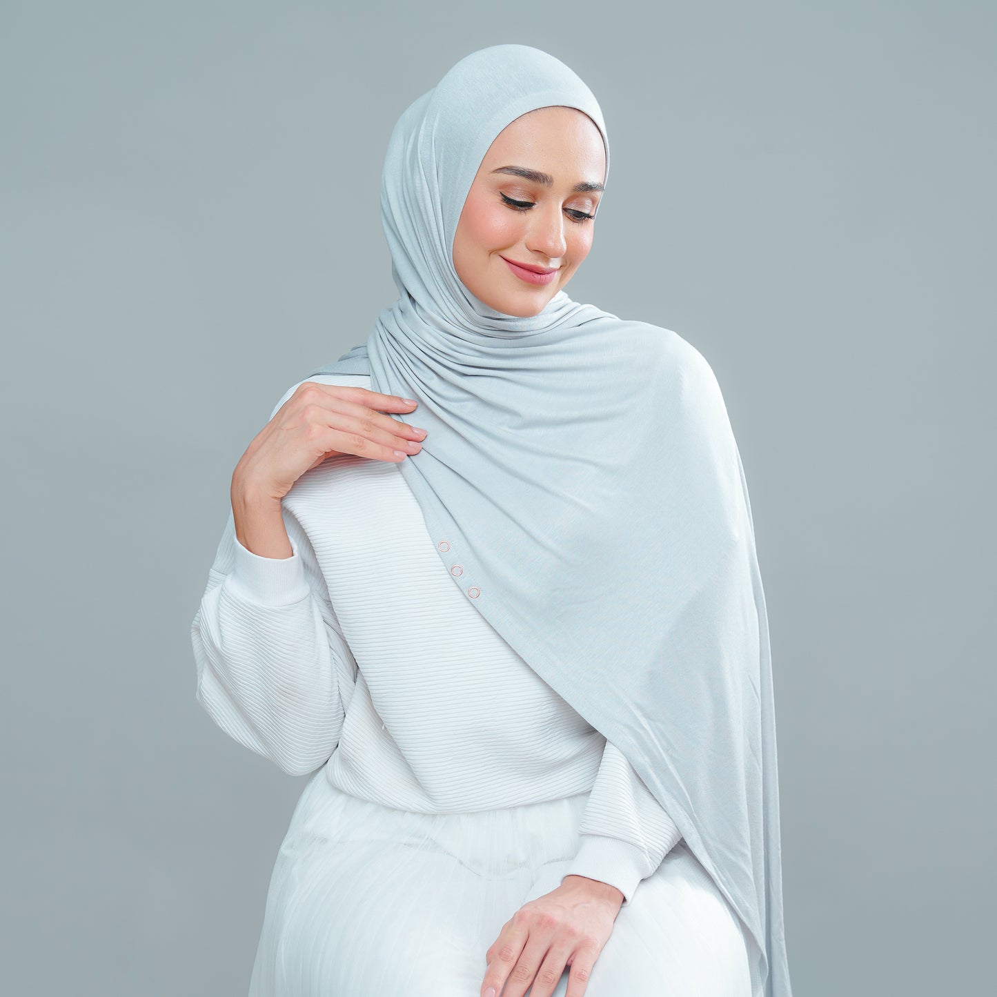 Calla Button Series in Platinum