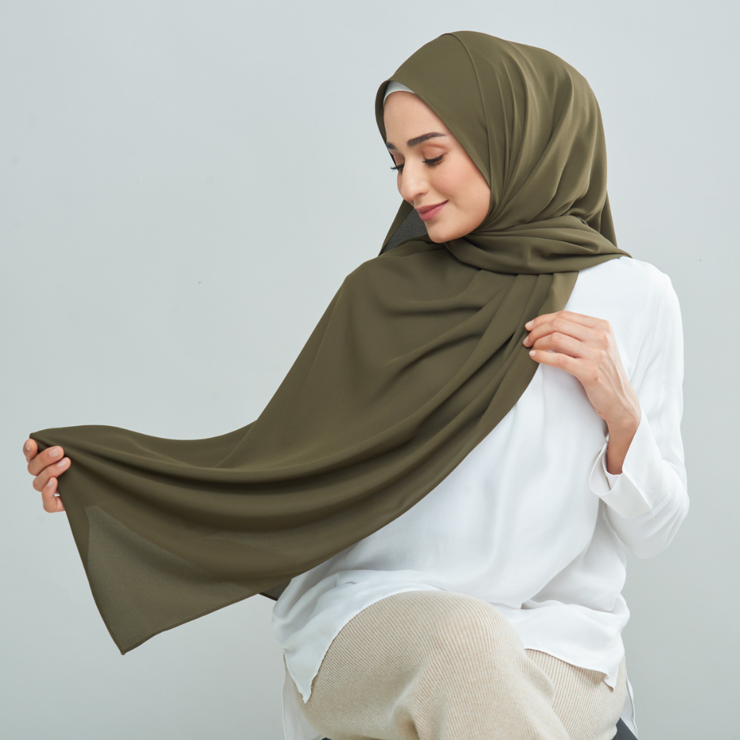 Semi-Instant Eleanor in Olive Pine