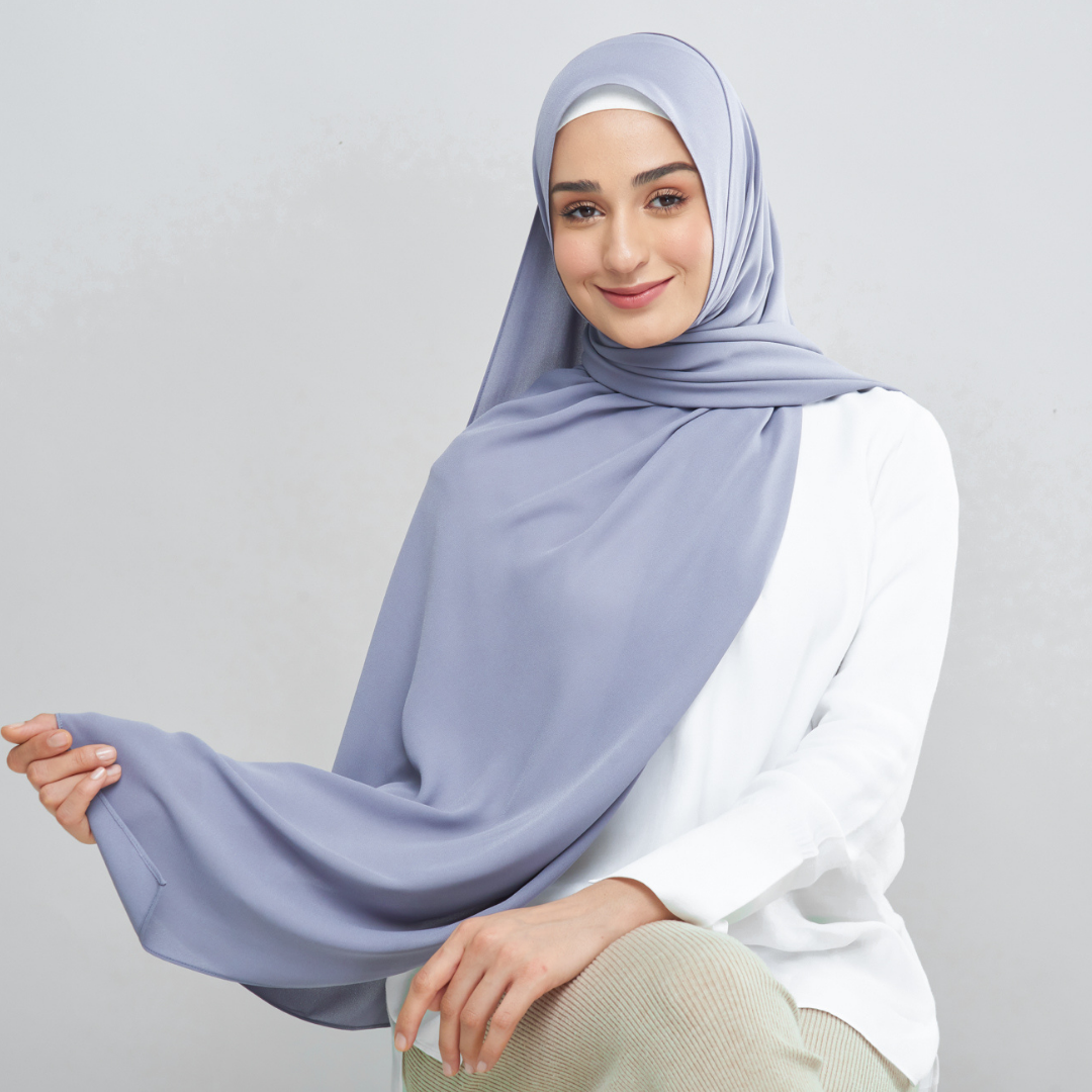 Semi-Instant Eleanor in Periwinkle Blue