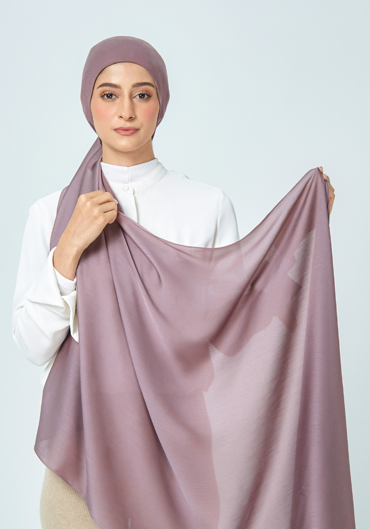 Semi-Instant Satin Hope in Majestic Mauve