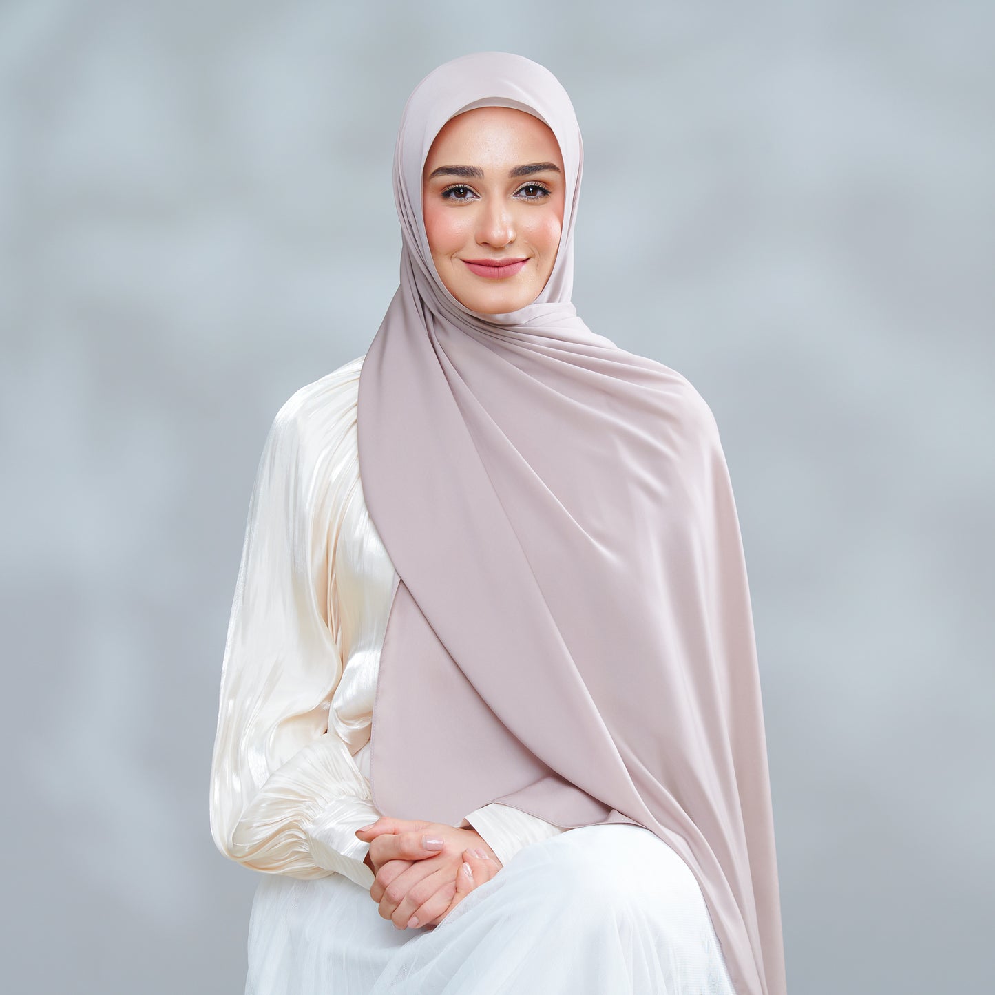 Adelia Magnet Series in Medium Teak