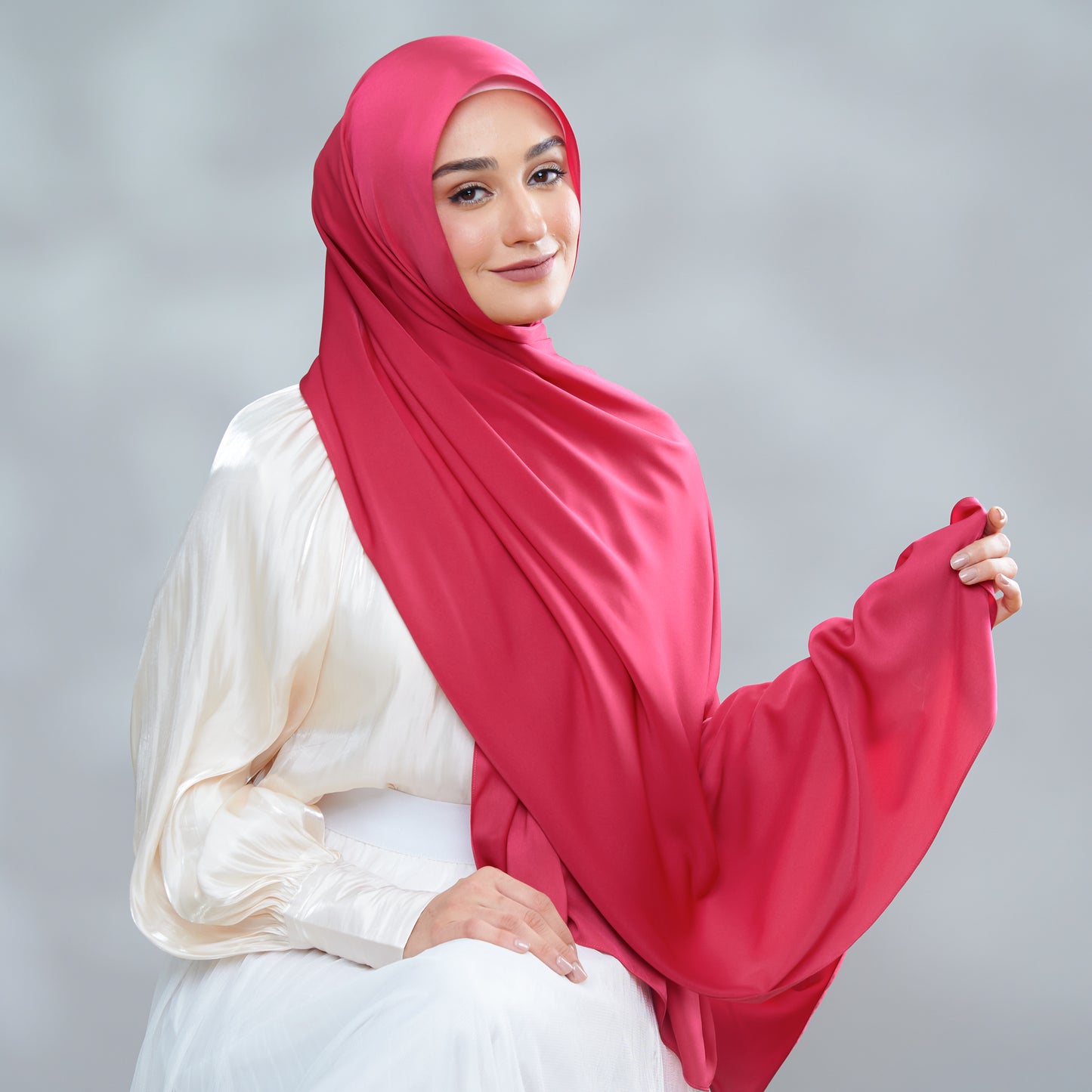 Adelia Magnet Series in Scarlet Pink