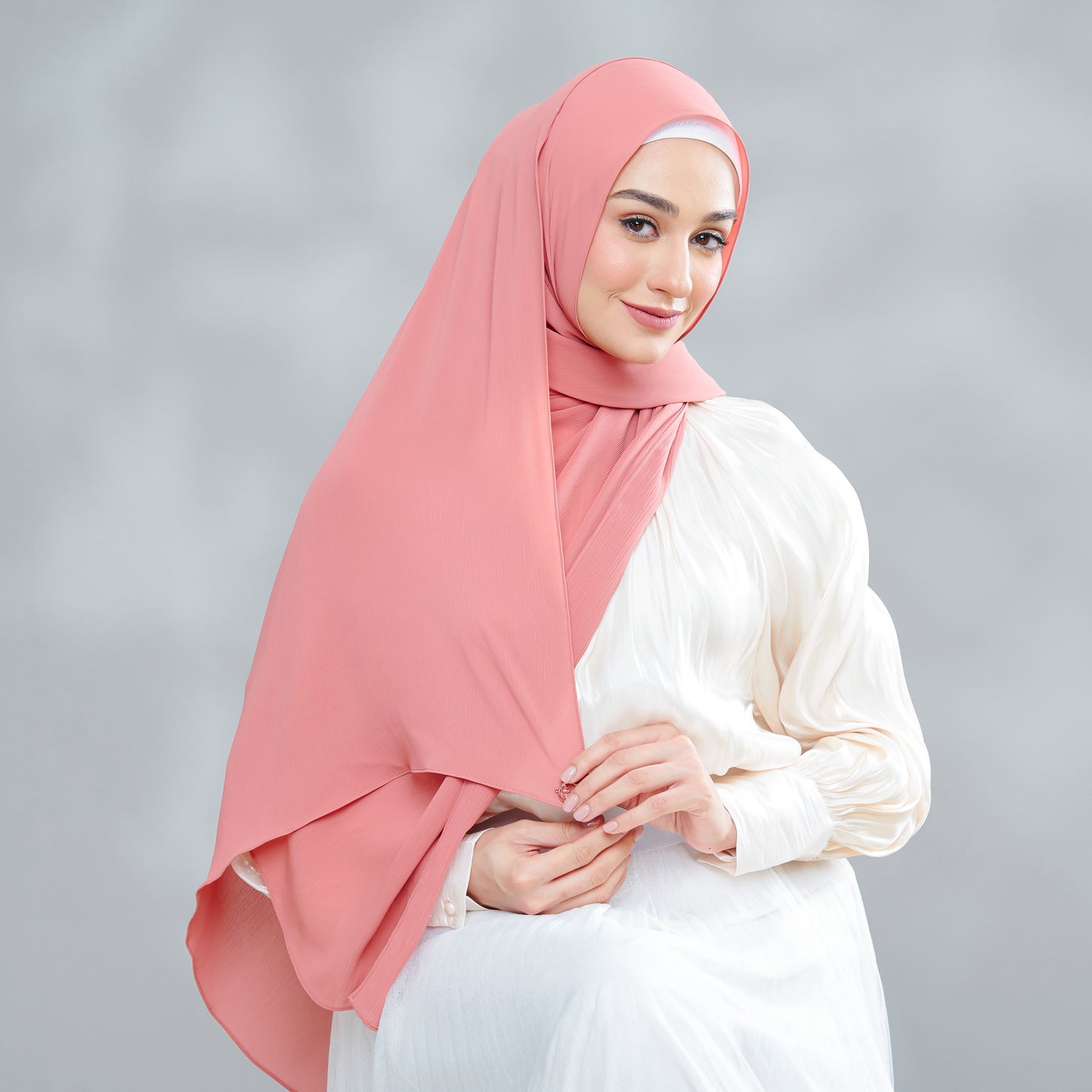 Selena Magnet Series in Terracotta