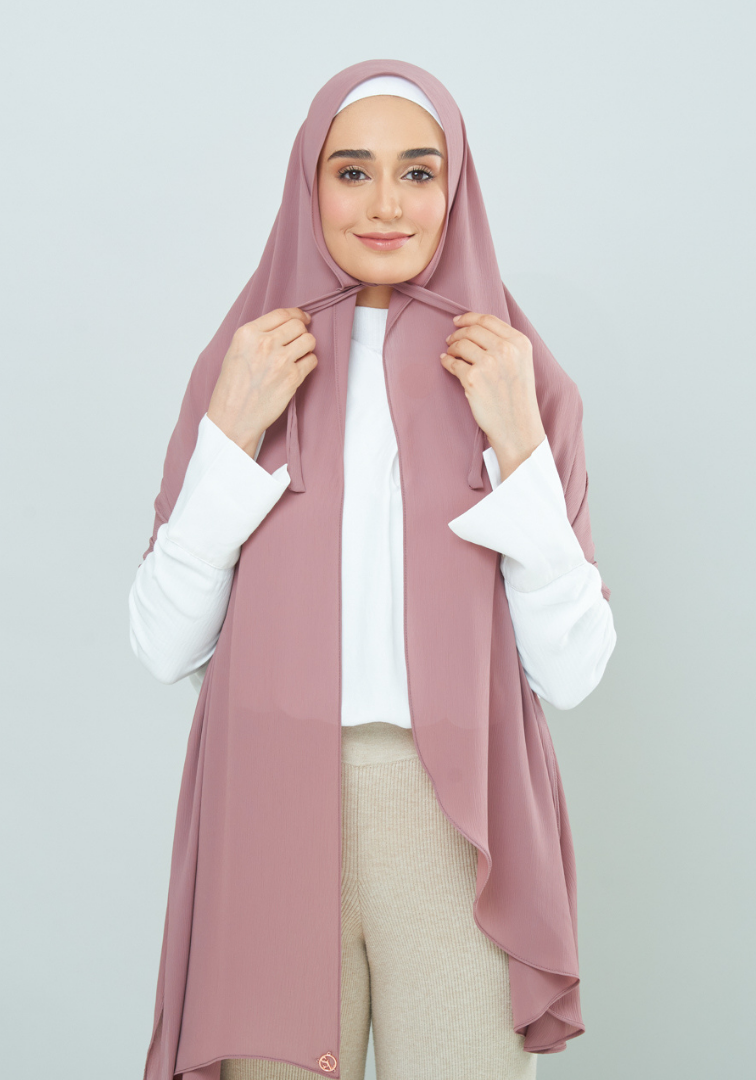 Semi-Instant Dolly in Blush Taupe