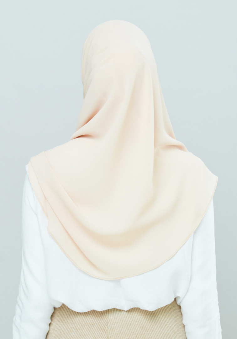 Semi-Instant Dolly in Sahara Nude