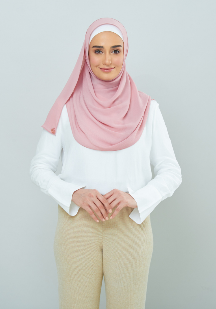 Semi-Instant Dolly in Dusty Pink