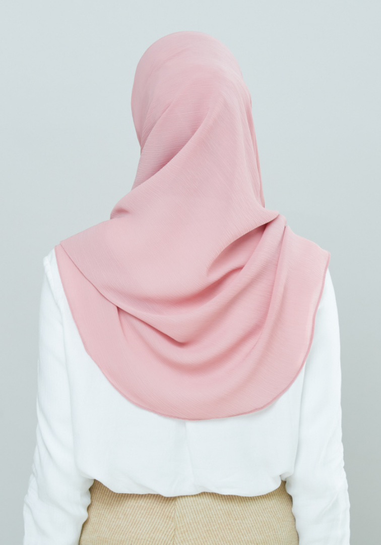 Semi-Instant Dolly in Dusty Pink