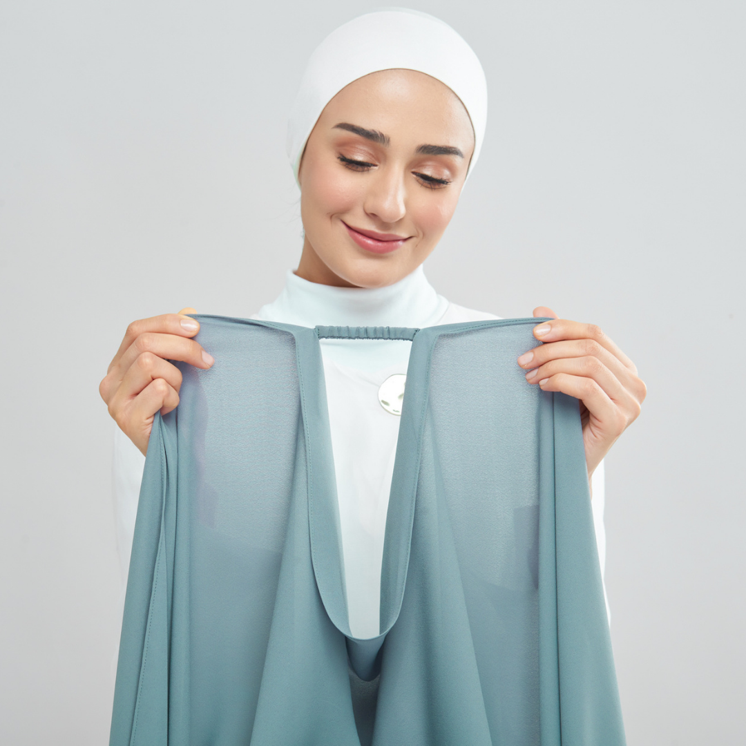 Semi-Instant Eleanor in Dusty Blue