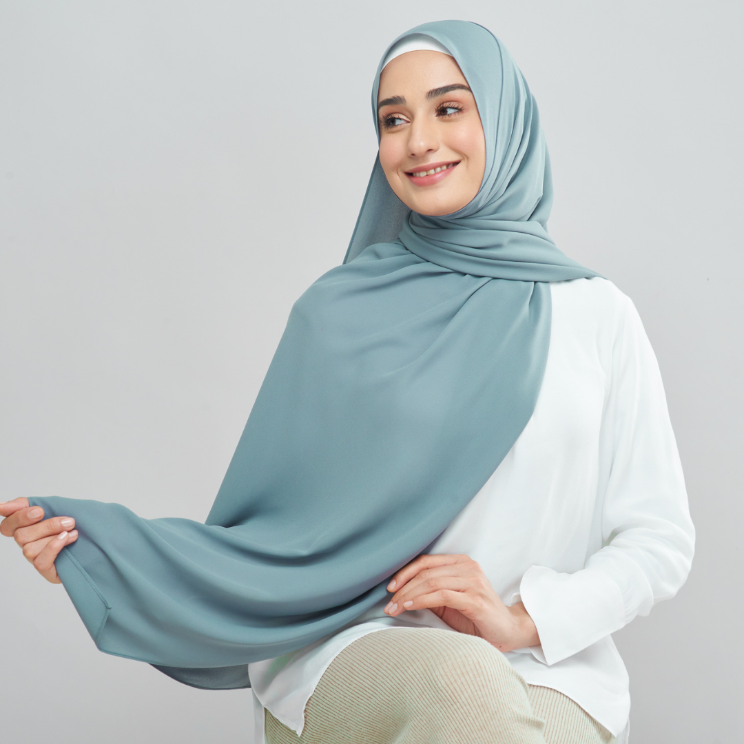 Semi-Instant Eleanor in Dusty Blue