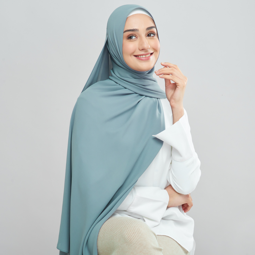 Semi-Instant Eleanor in Dusty Blue
