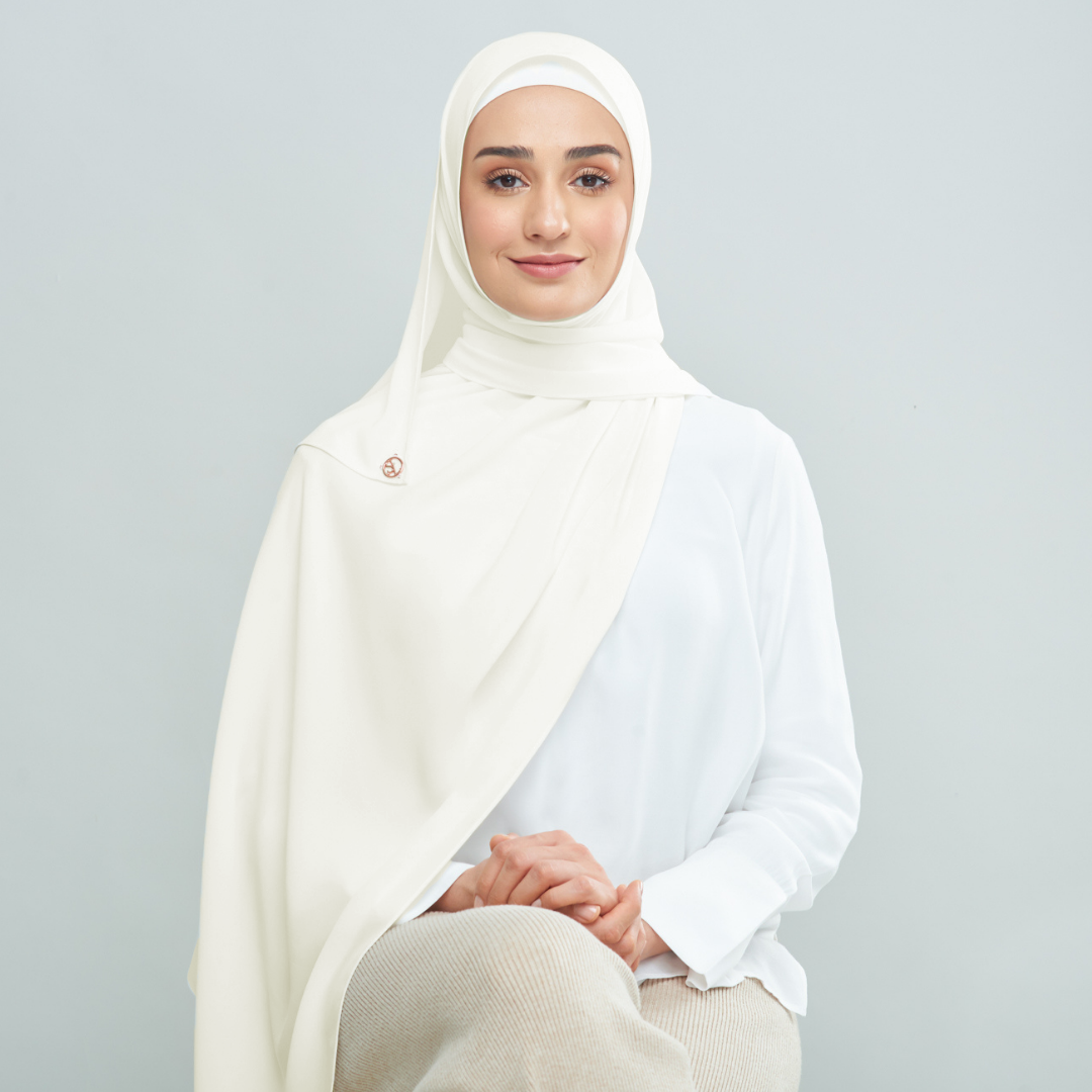 Semi-Instant Eleanor in Eggshell White