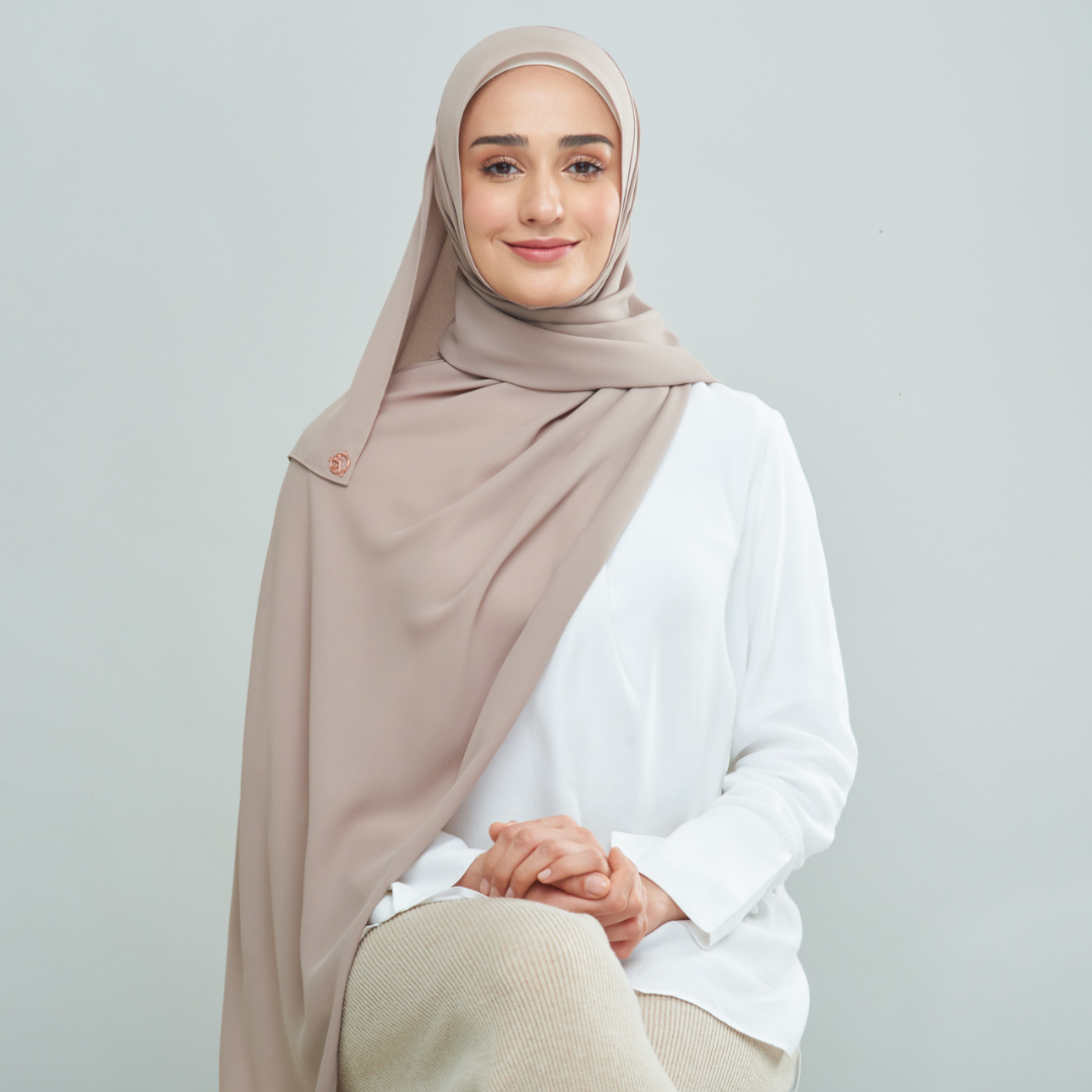 Semi-Instant Eleanor in Natural Taupe