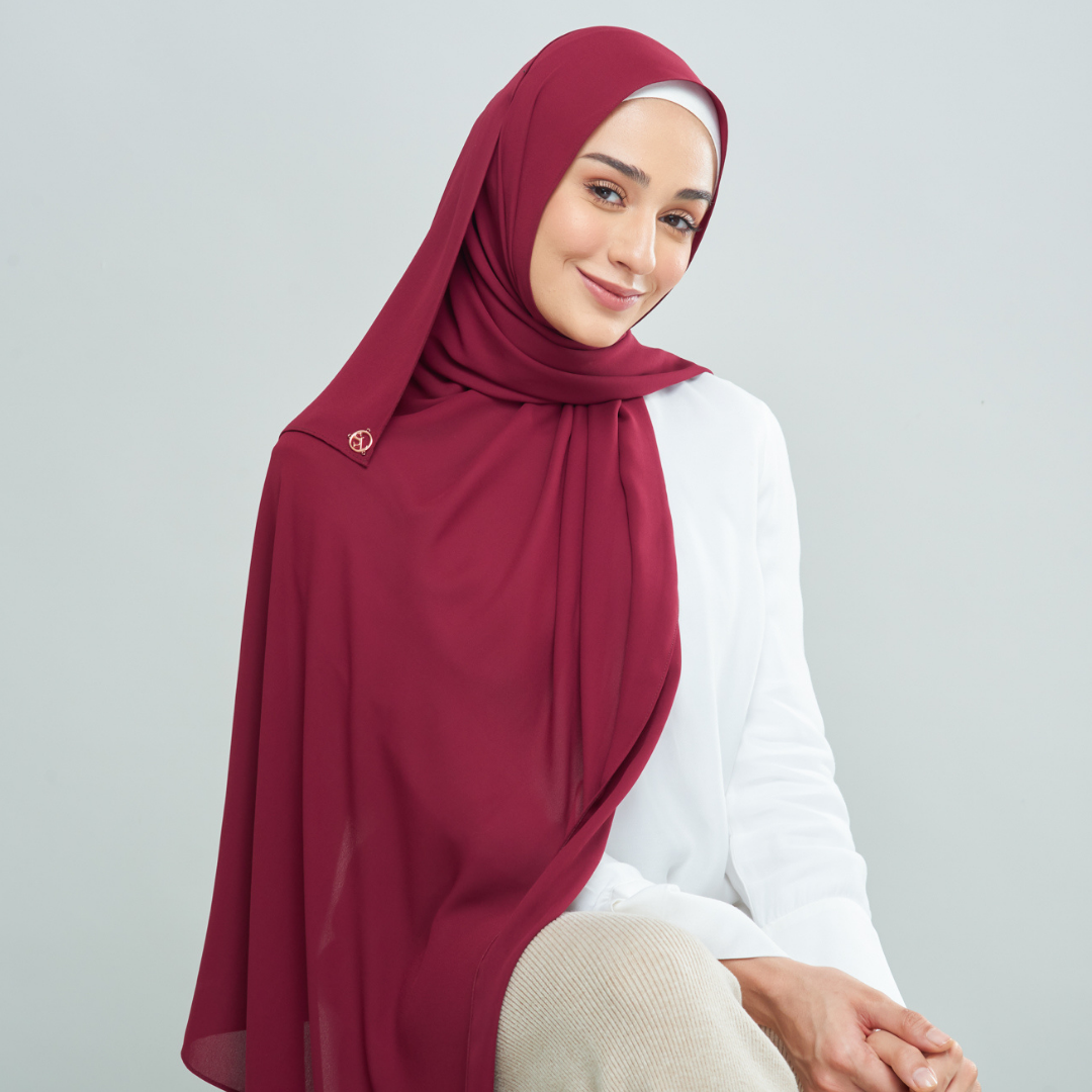 Semi-Instant Eleanor in Ruby Red