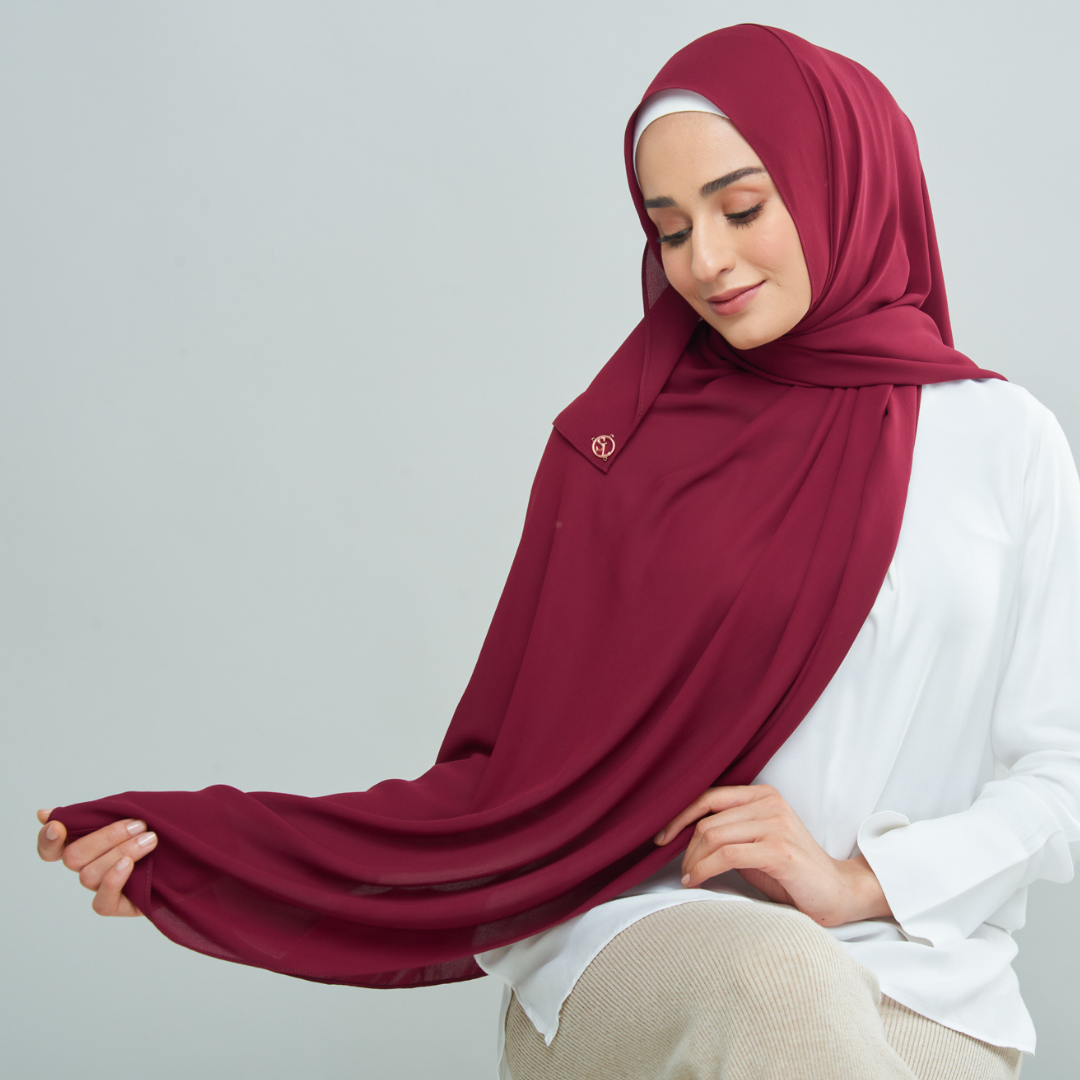 Semi-Instant Eleanor in Ruby Red