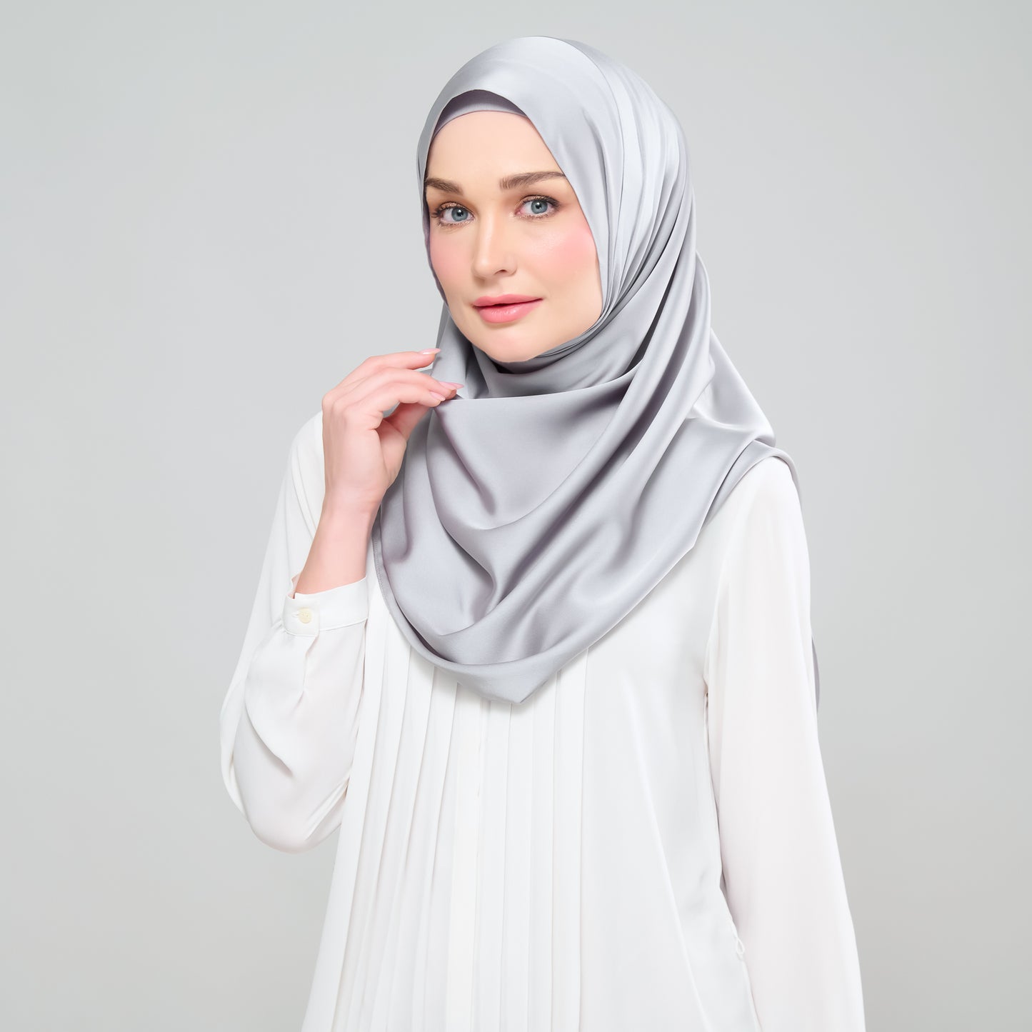 Grace Set in Granite Grey
