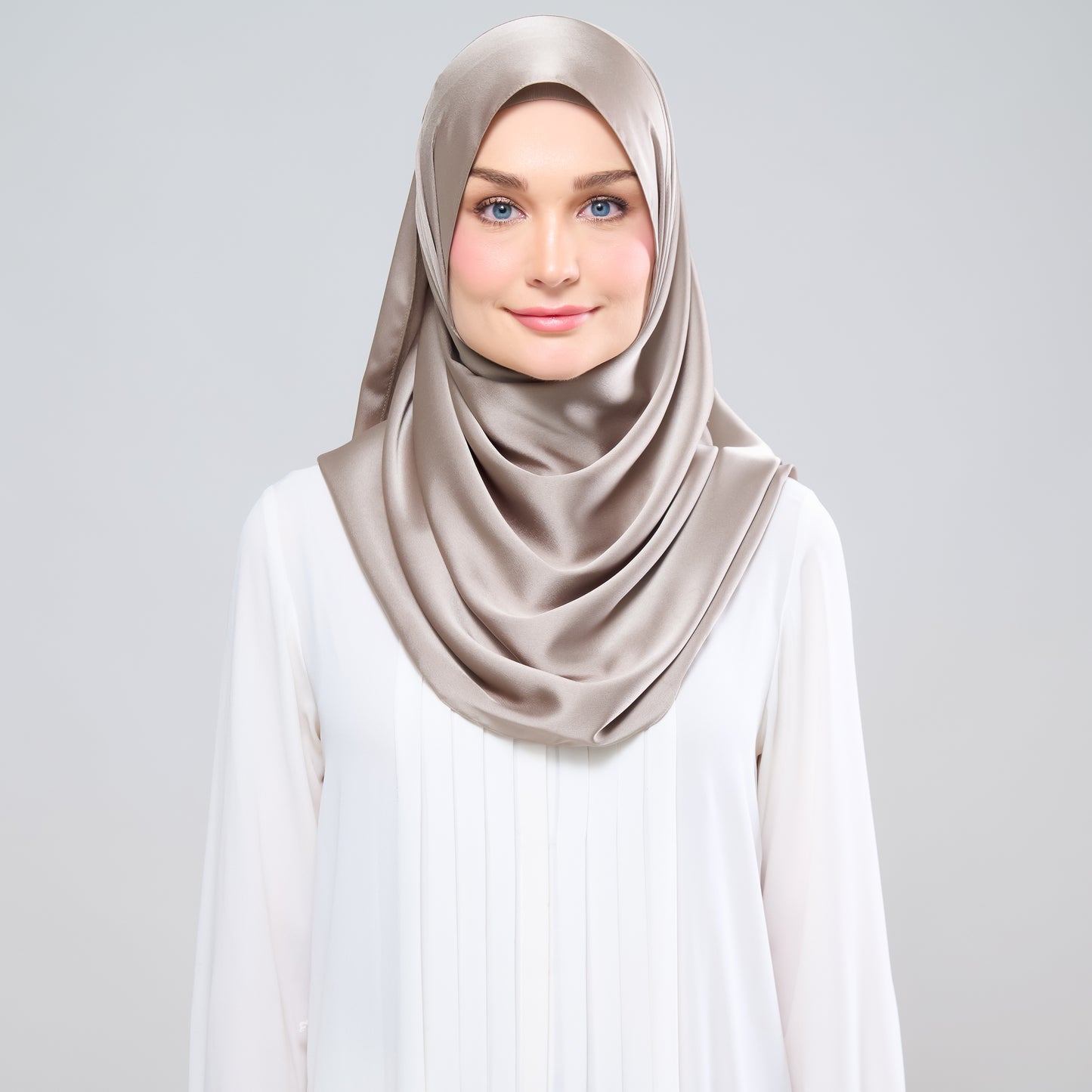 Grace Set in Earth Taupe
