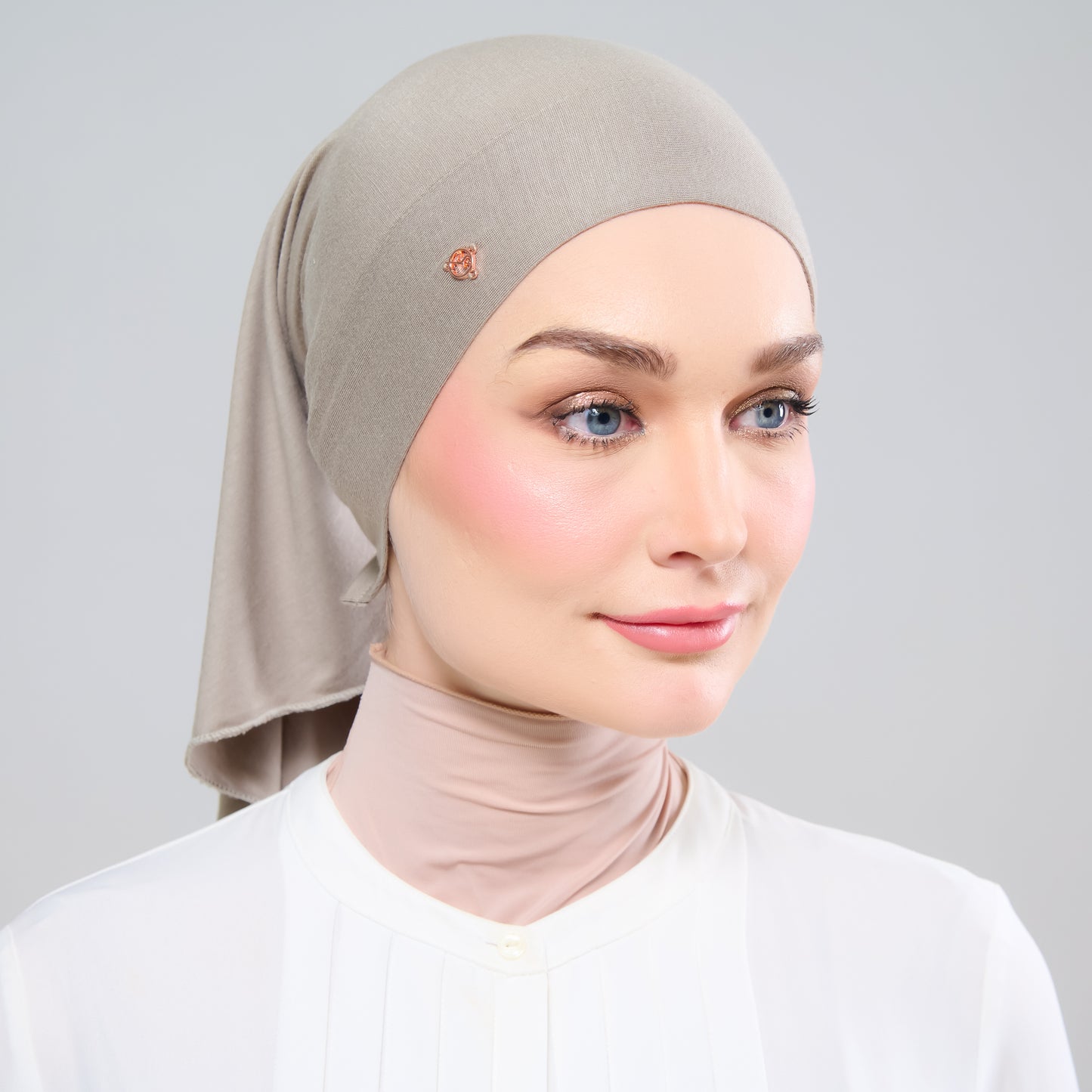 Grace Set in Earth Taupe