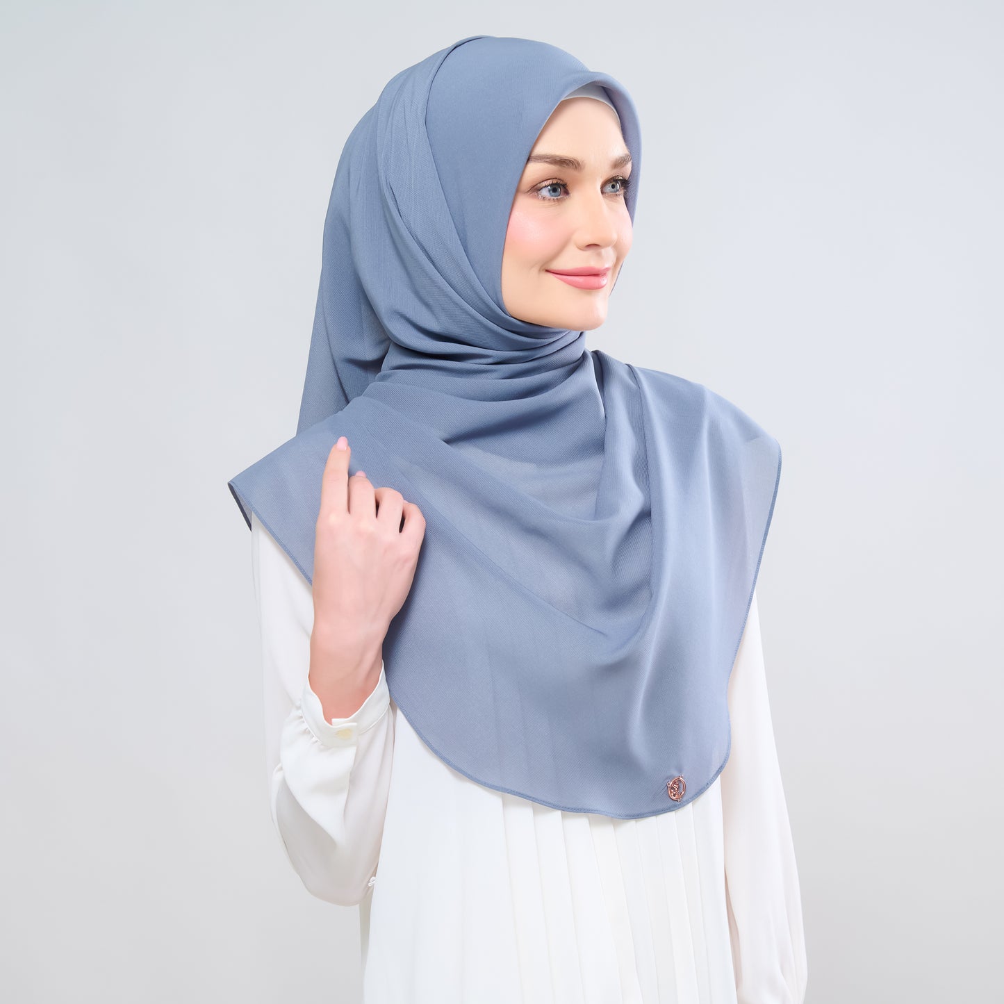 Hayfa Bawal Curve 48 in Dark Grey