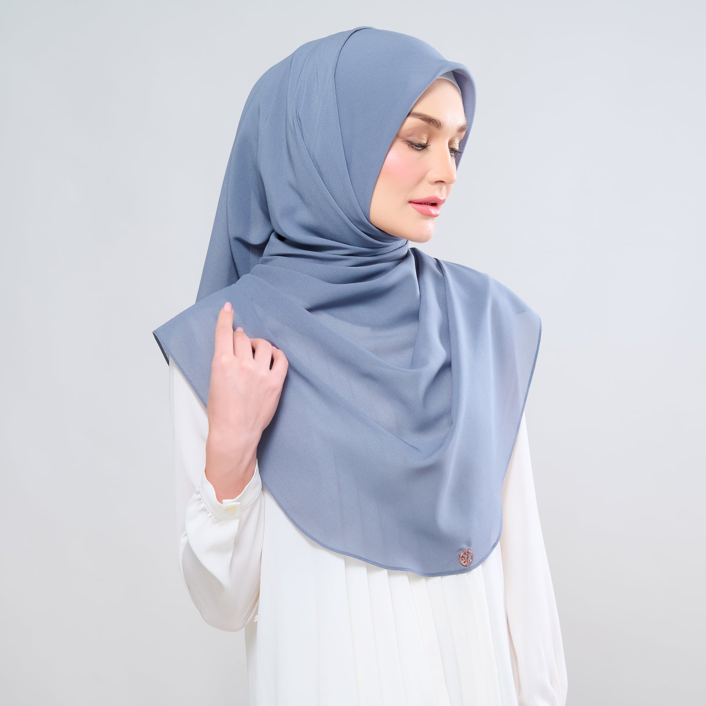 Hayfa Bawal Curve 48 in Dark Grey