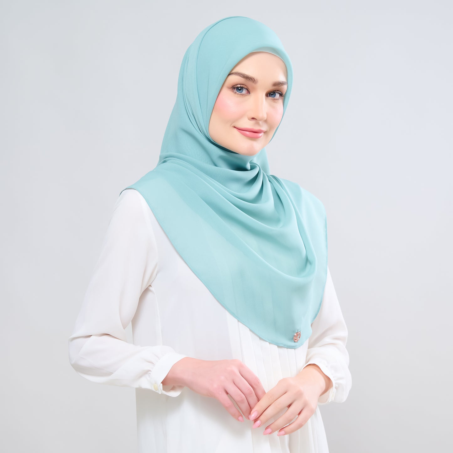 Hayfa Bawal Curve 48 in Turqouise