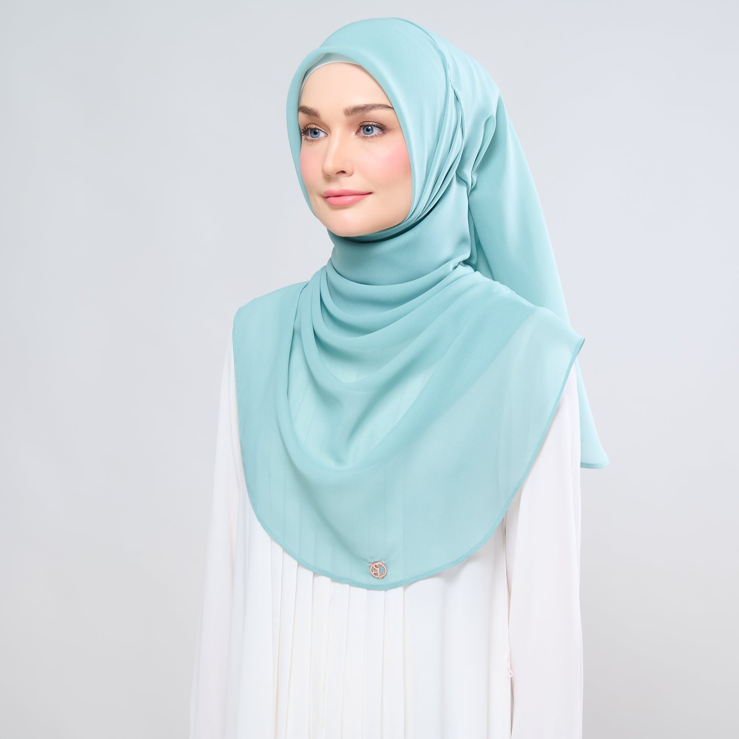 Hayfa Bawal Curve 48 in Turqouise