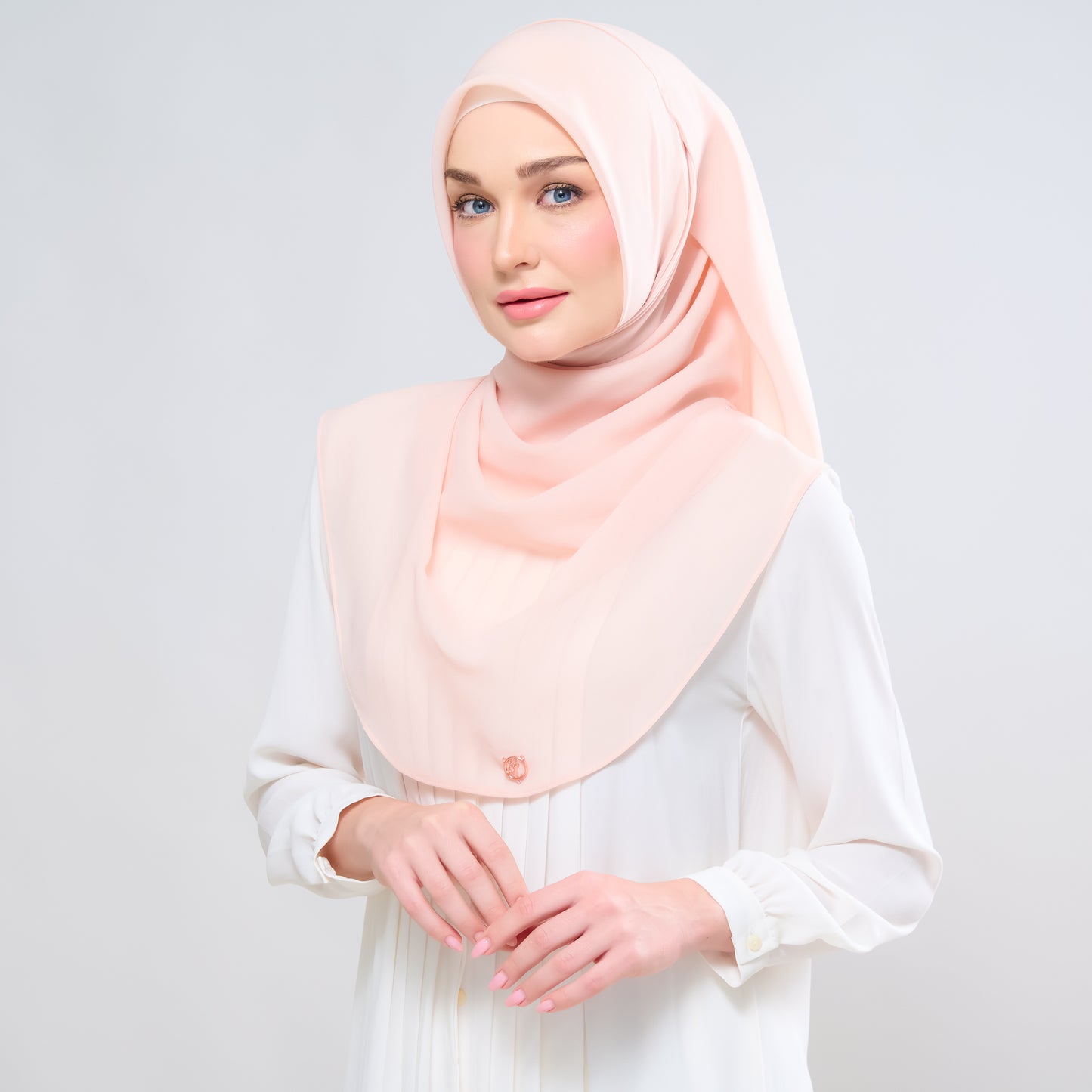 Hayfa Bawal Curve 48 in Light Peach