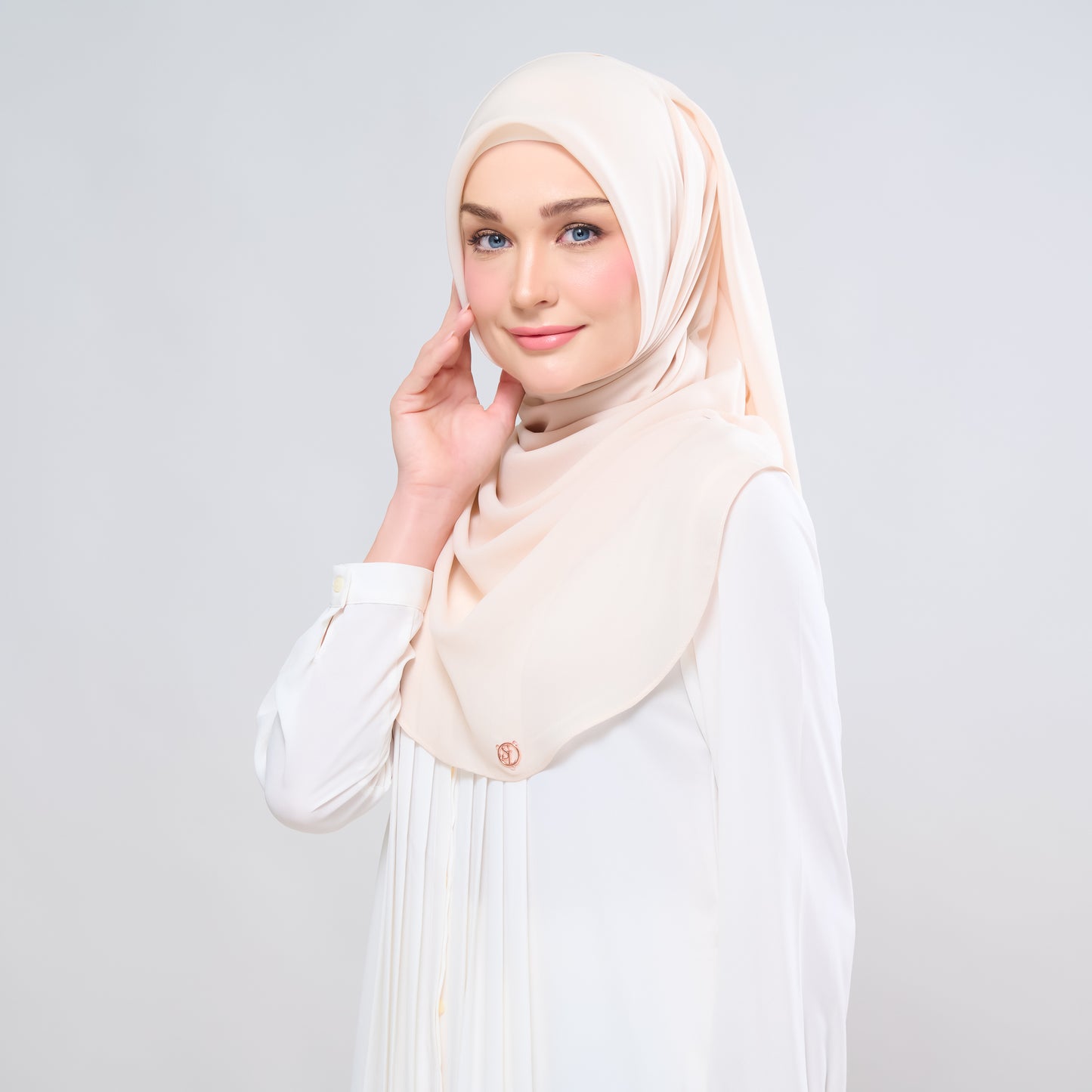 Hayfa Bawal Curve 48 in Nude Cream