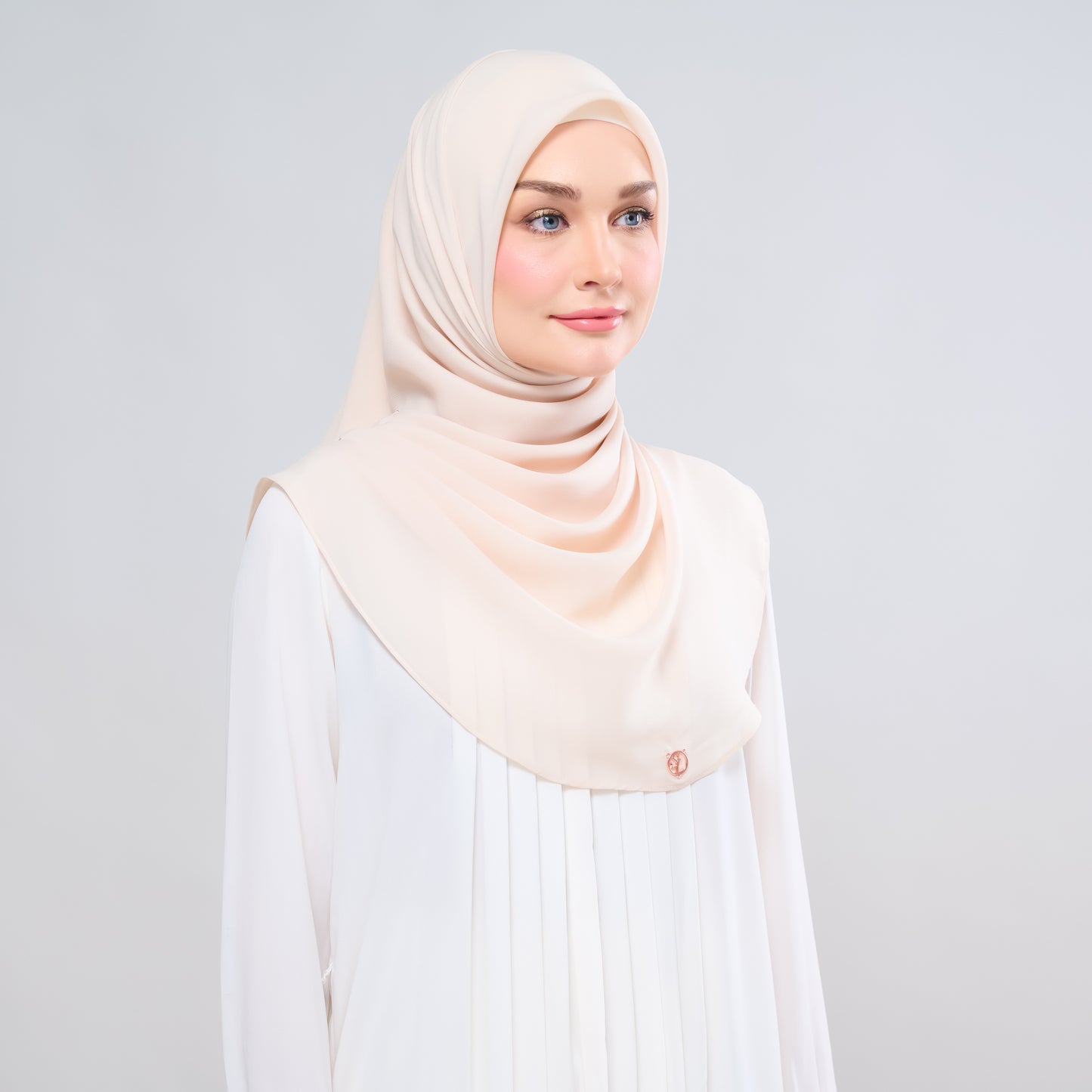 Hayfa Bawal Curve 48 in Nude Cream