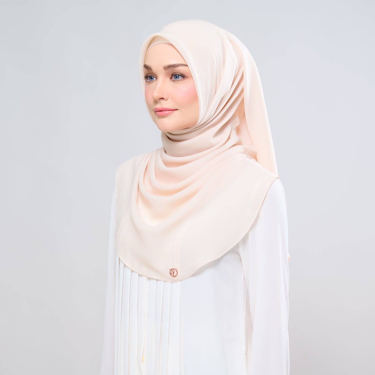 Hayfa Bawal Curve 48 in Nude Cream