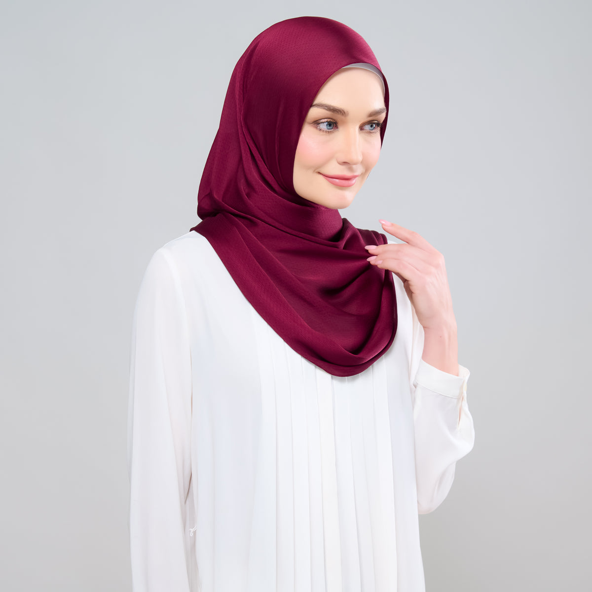 Scarlet Silk Shawl in Mahagony