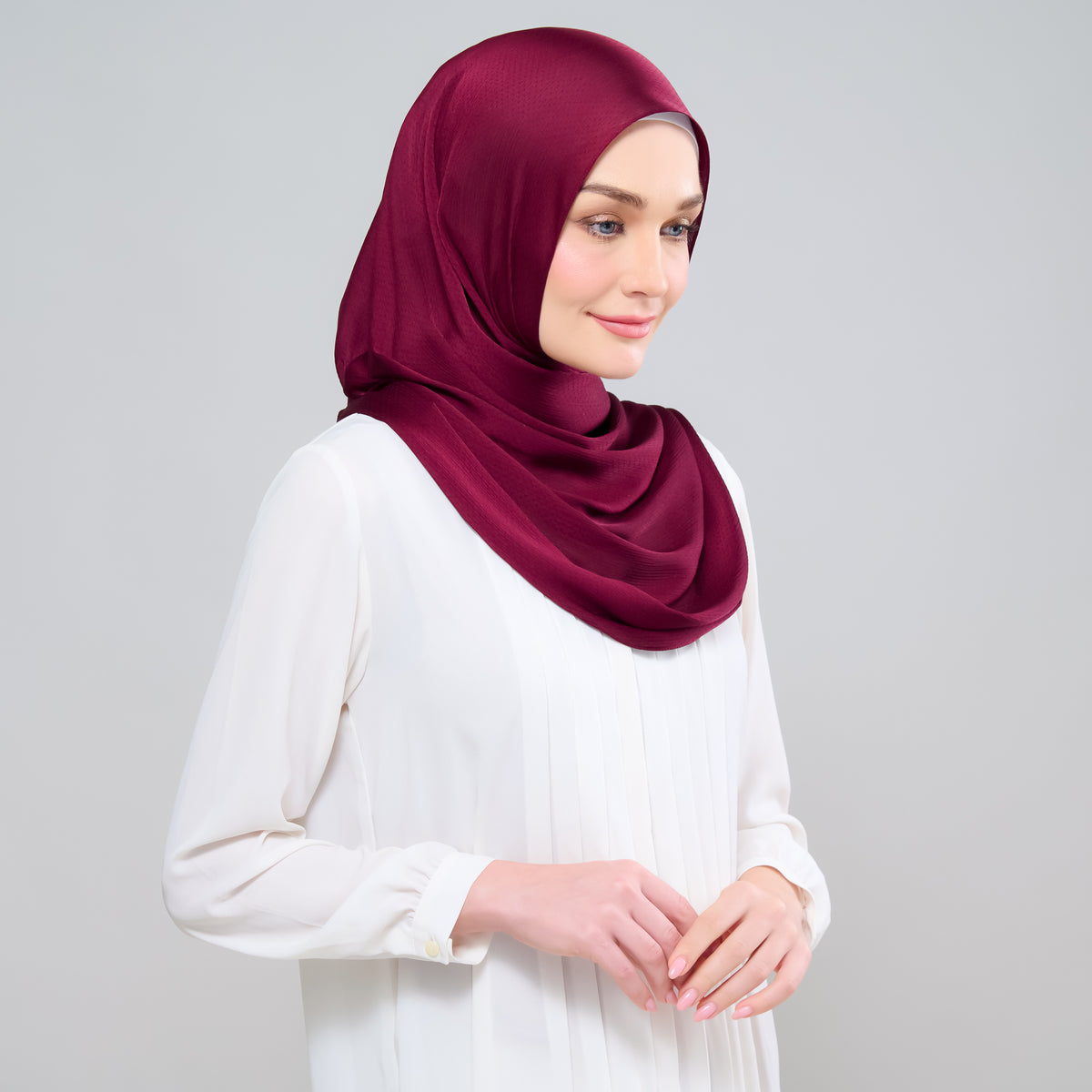 Scarlet Silk Shawl in Mahagony